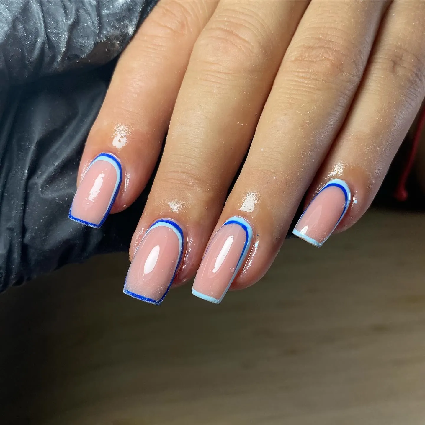 Minimalist Cobalt Blue Nails