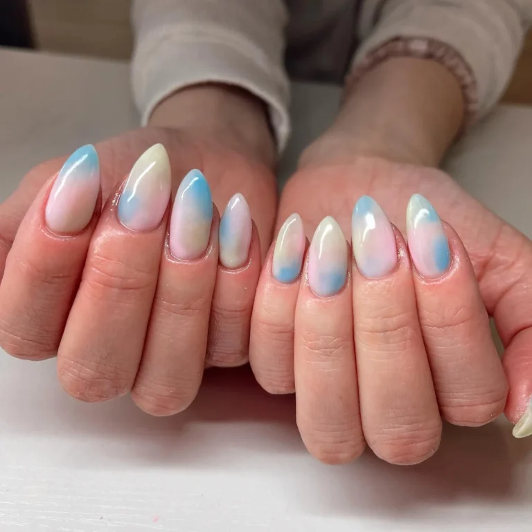 Watercolor Effect Almond Nails Watercolor Effect Almond Nails