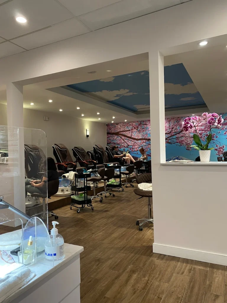 Carytown Nails and Spa