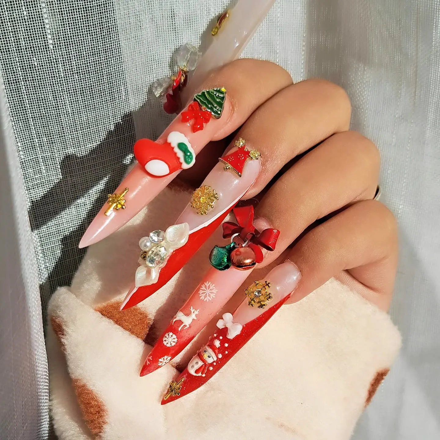 3D Christmas Nail Art