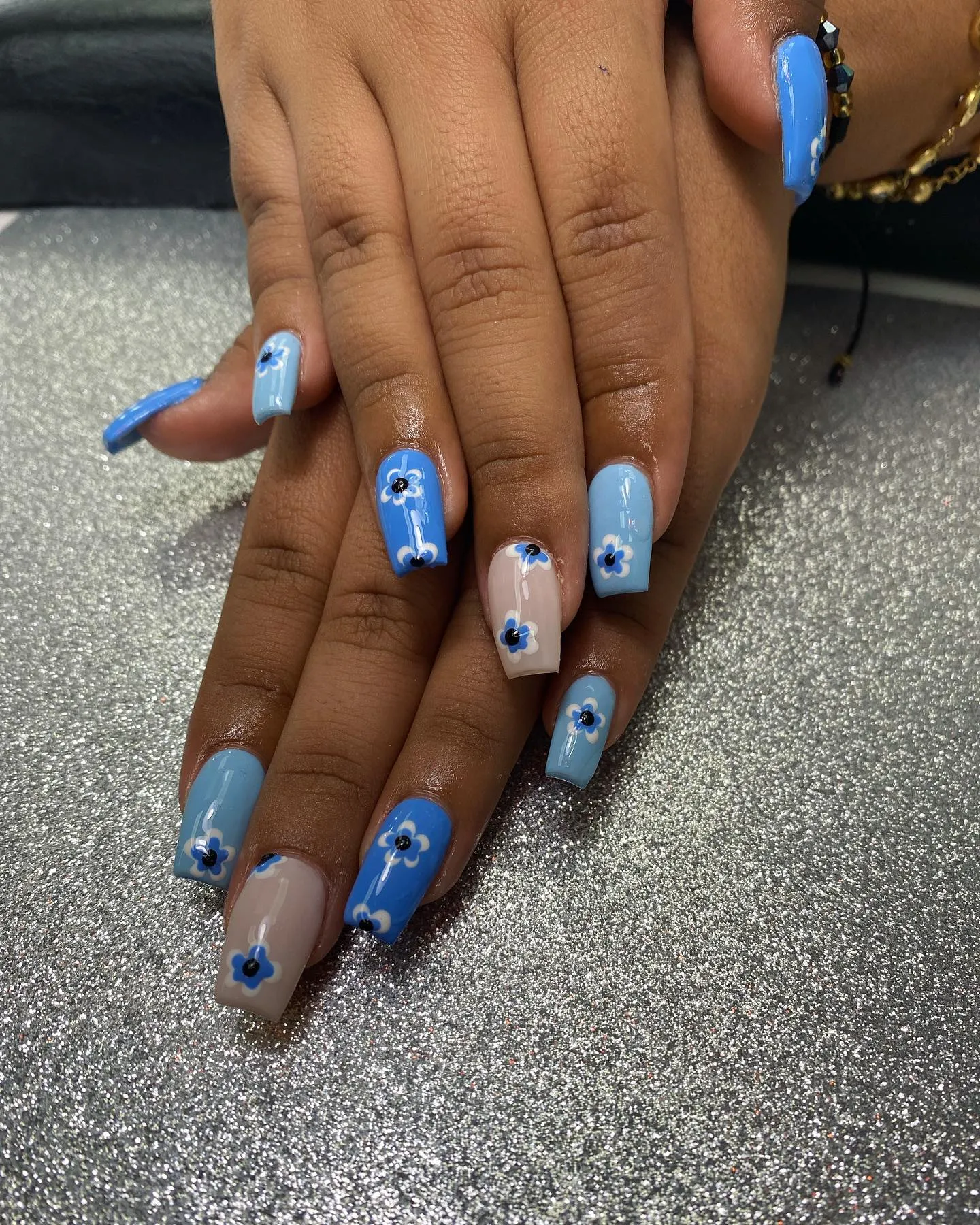 Floral Blue Nails