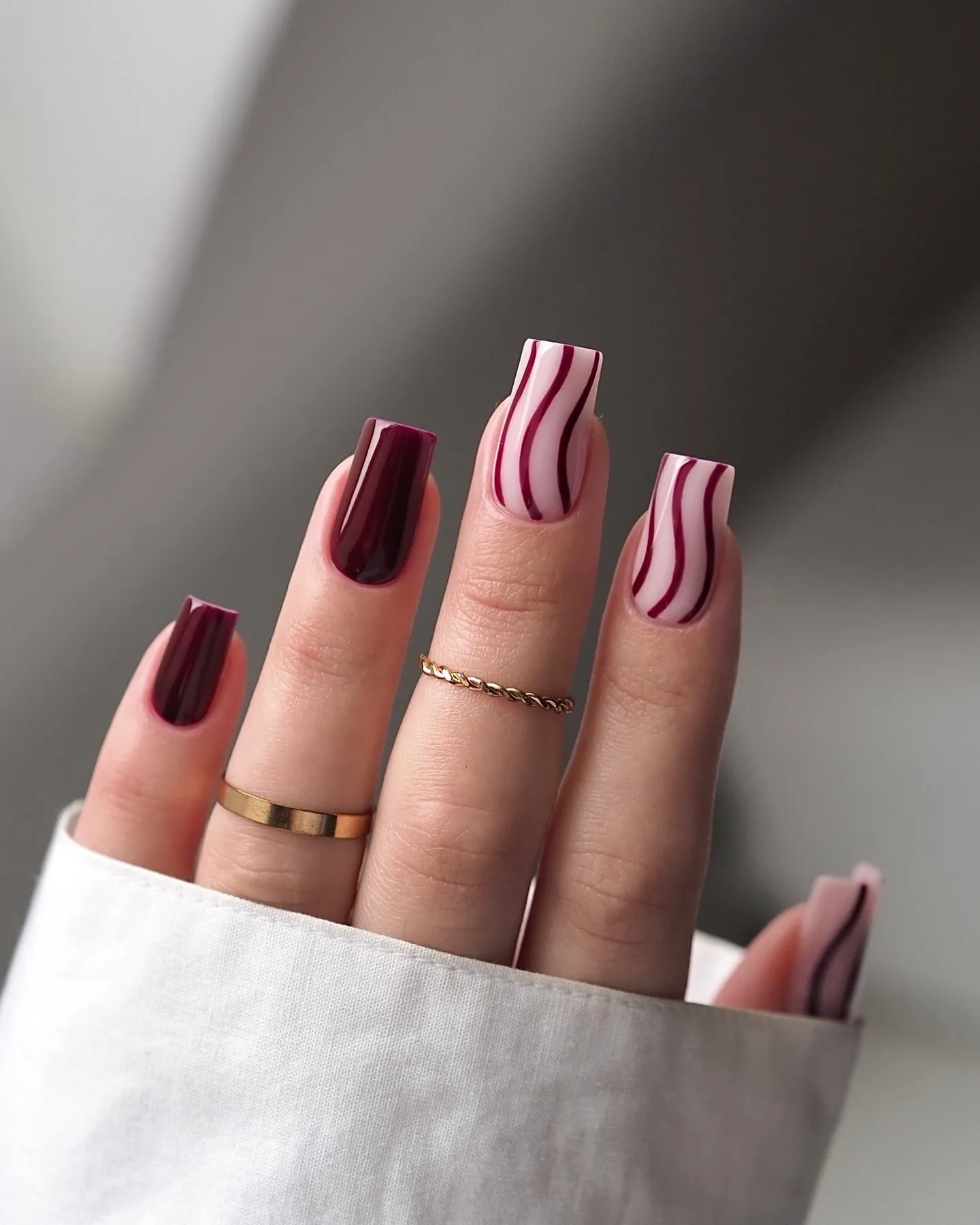 Swirl Nail Art