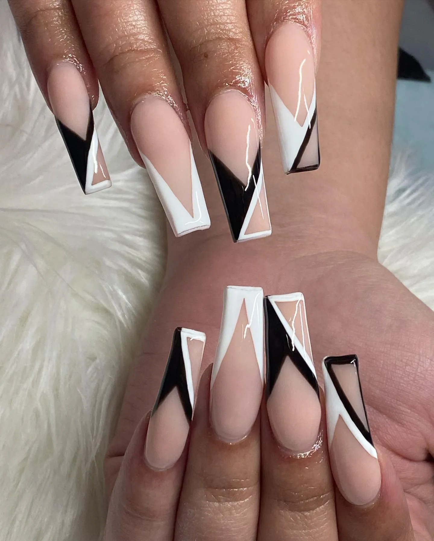 Black and White Nail Art