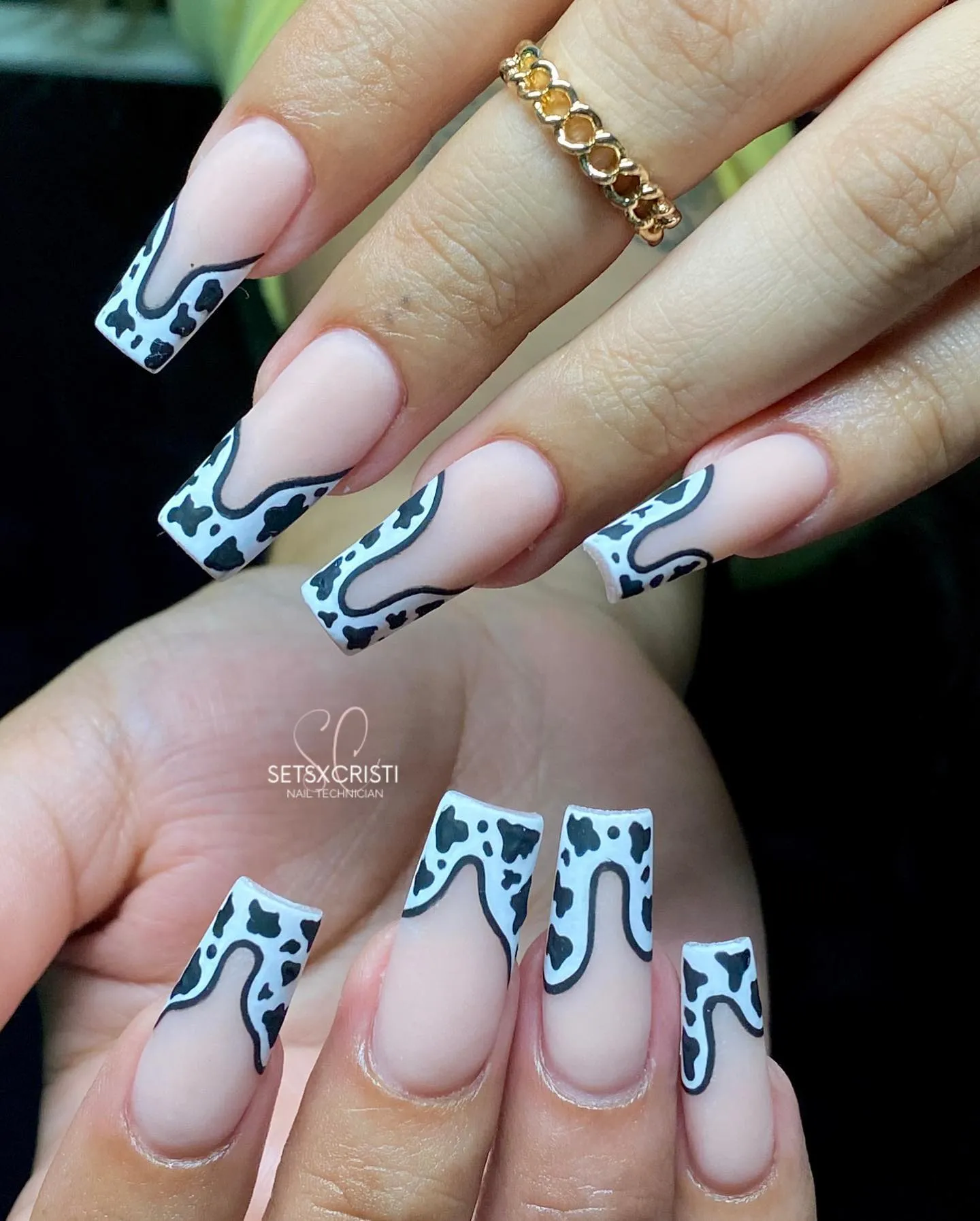 Black and White Nail Art