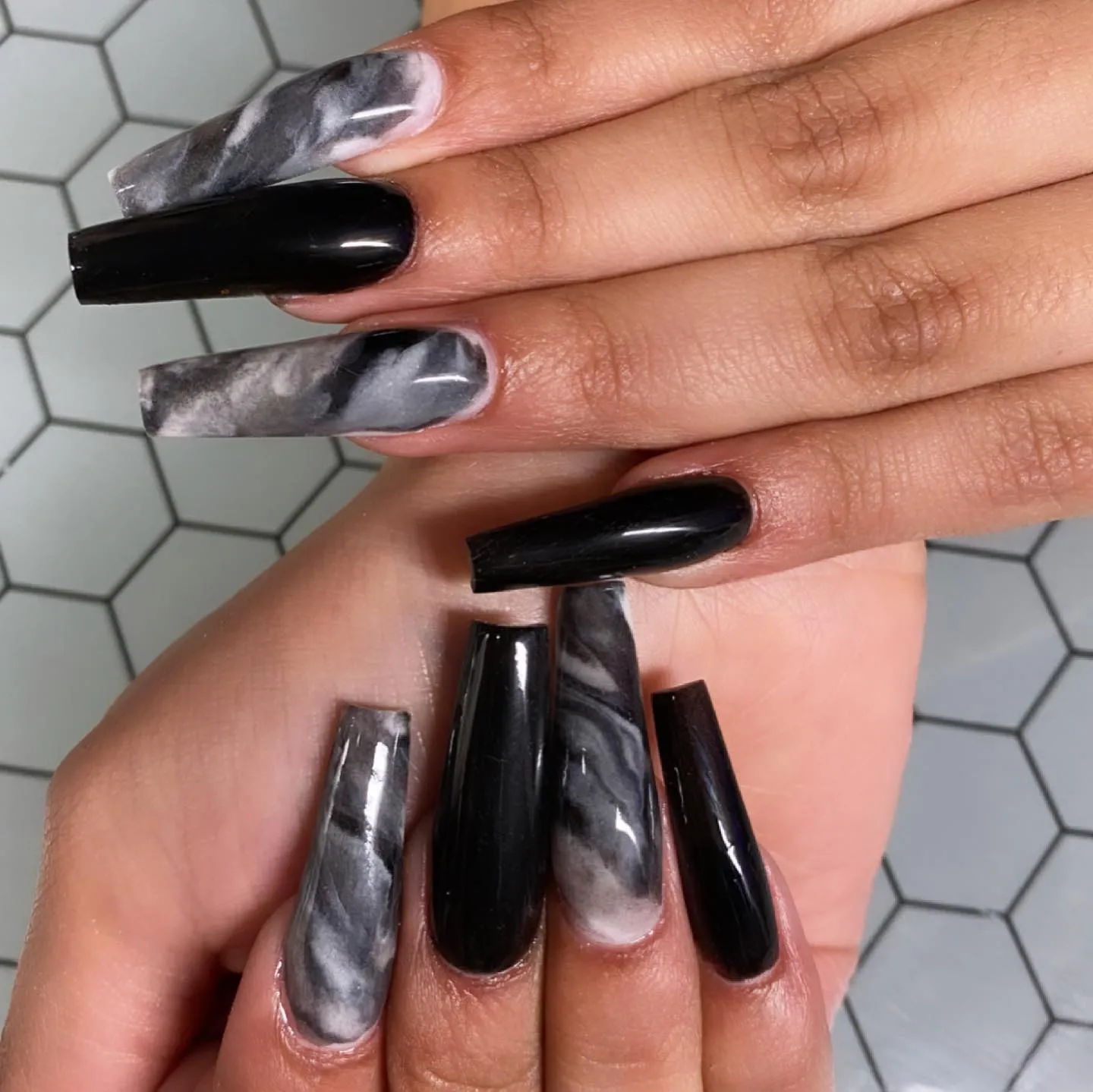 Marble Effects Black Coffin Nails