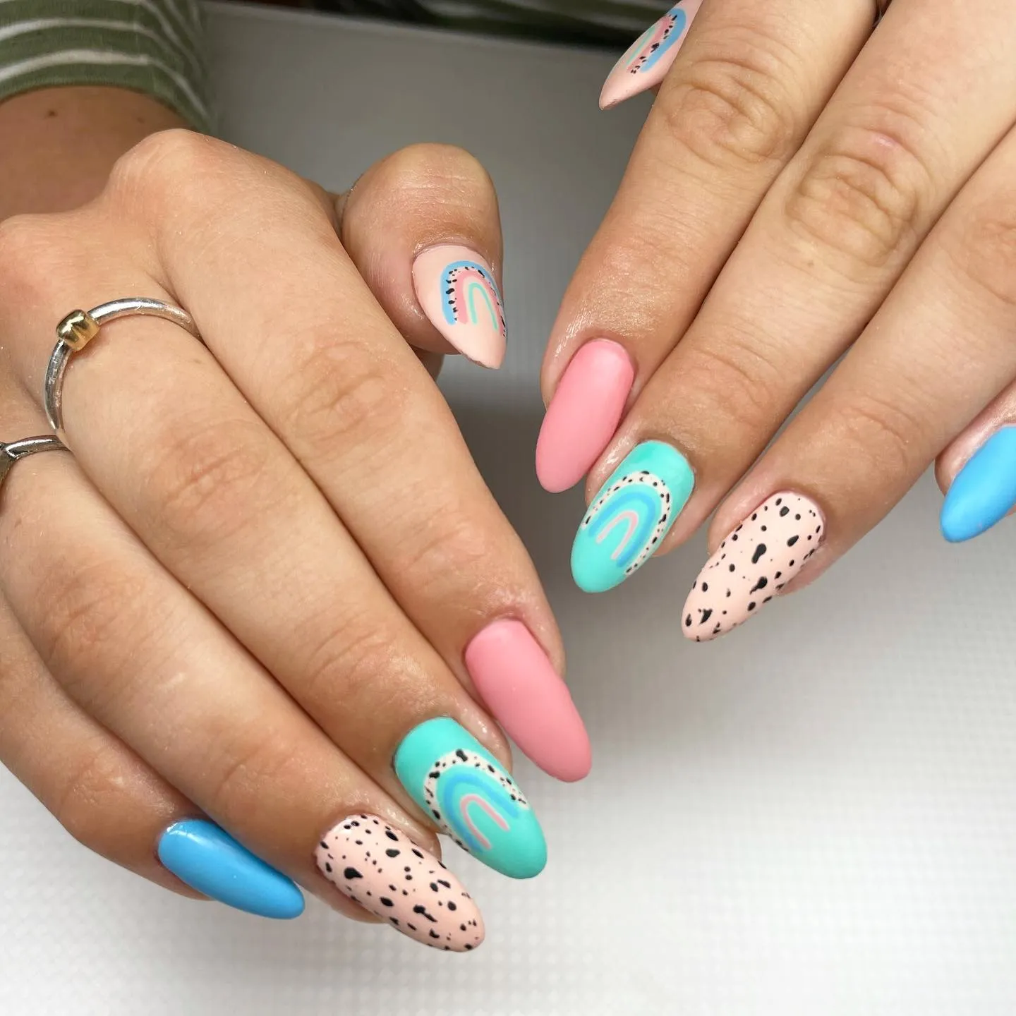 Speckled Egg Nails