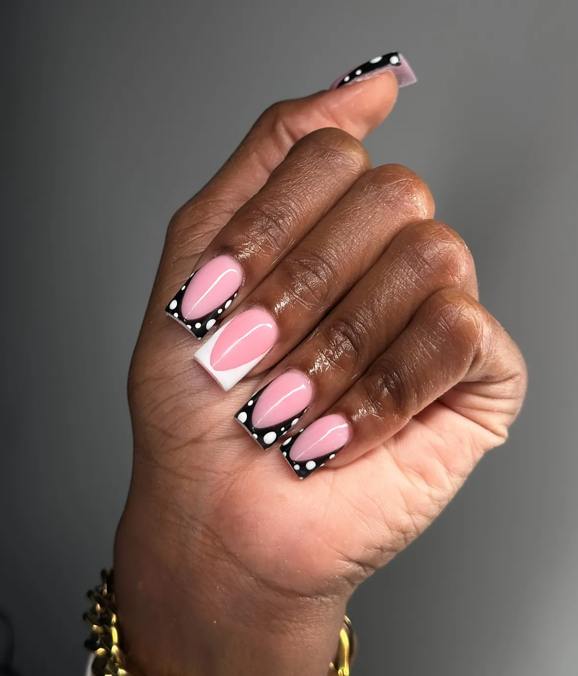 Polka Dots Coffin Nails