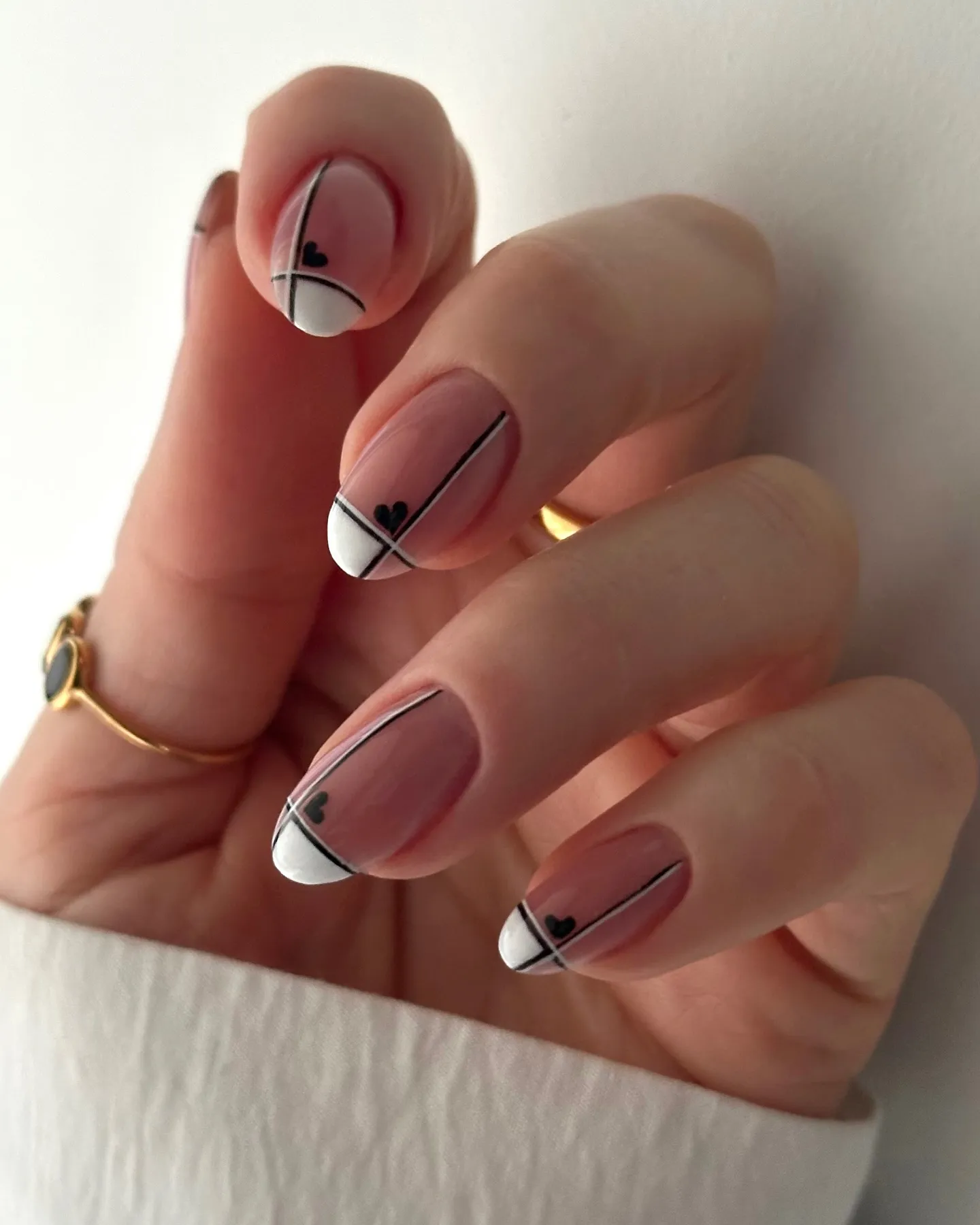 Monochrome White French Nail