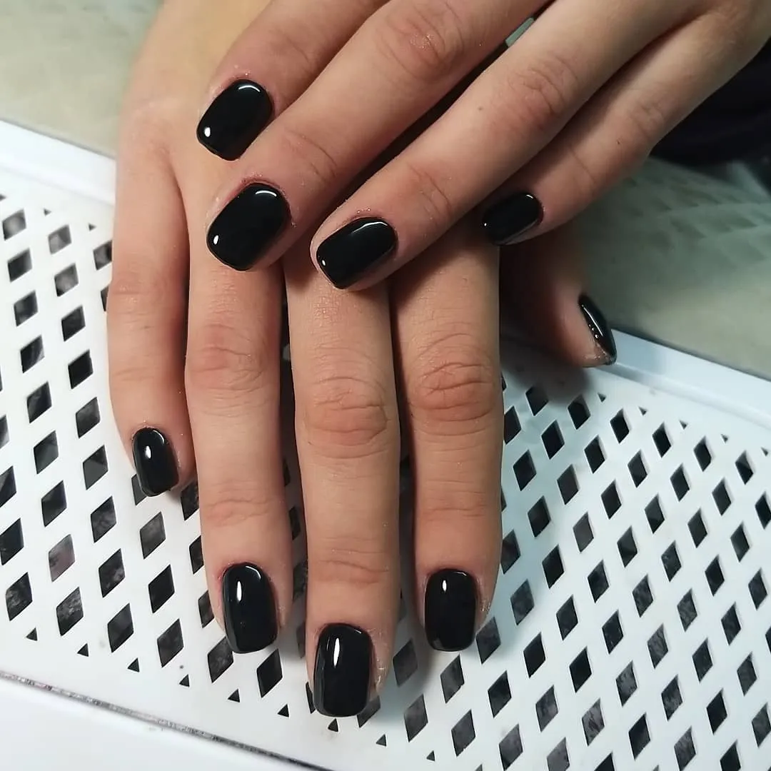 Black Short Coffin Nails