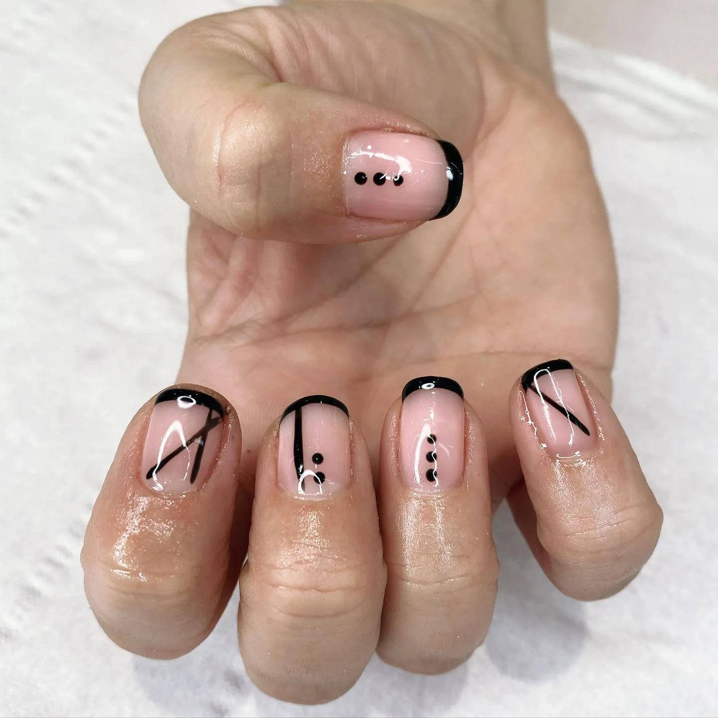 Geometric Nails