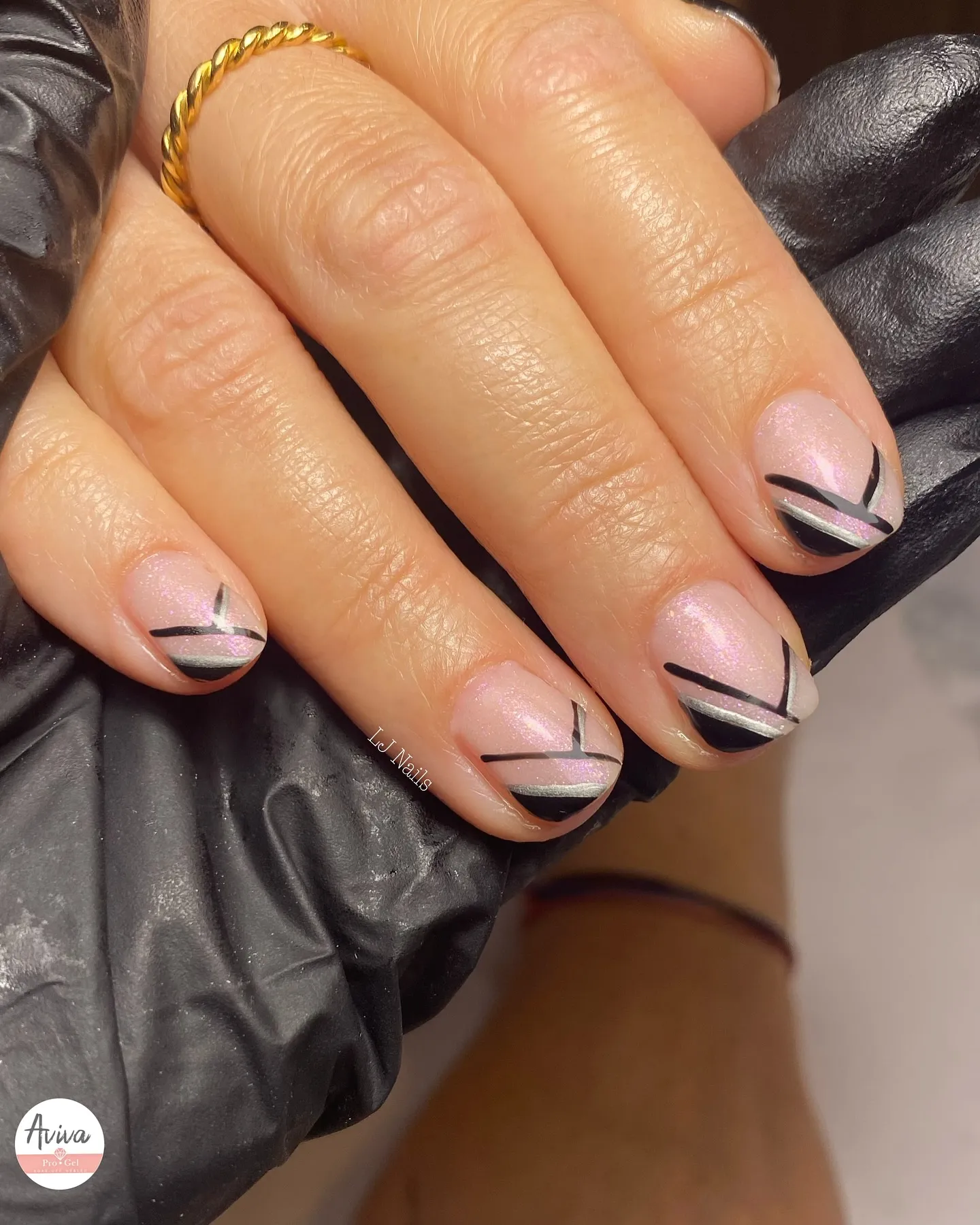 Geometric Nails