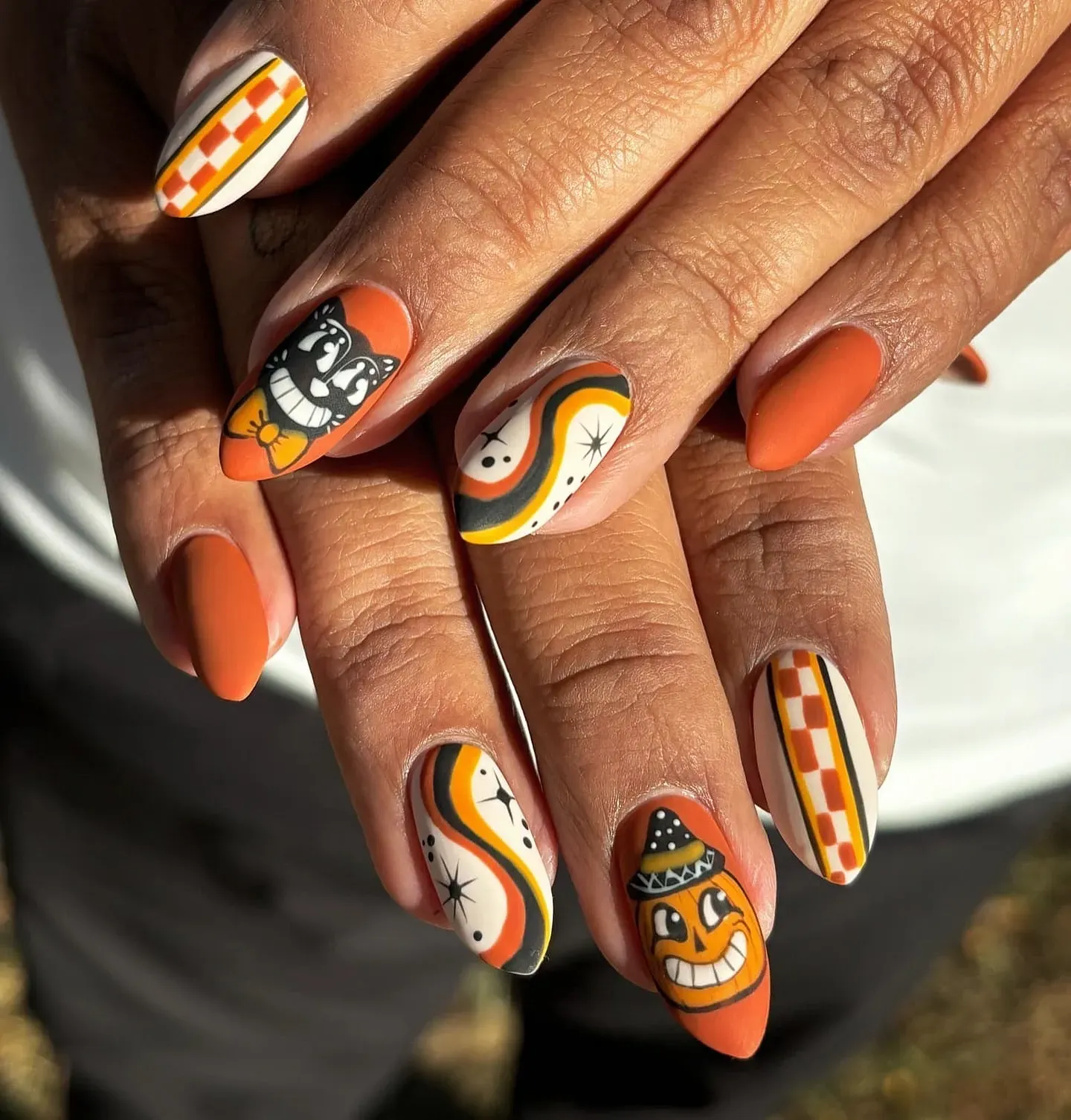 Retro Colorful Swirl Short Almond Nails
