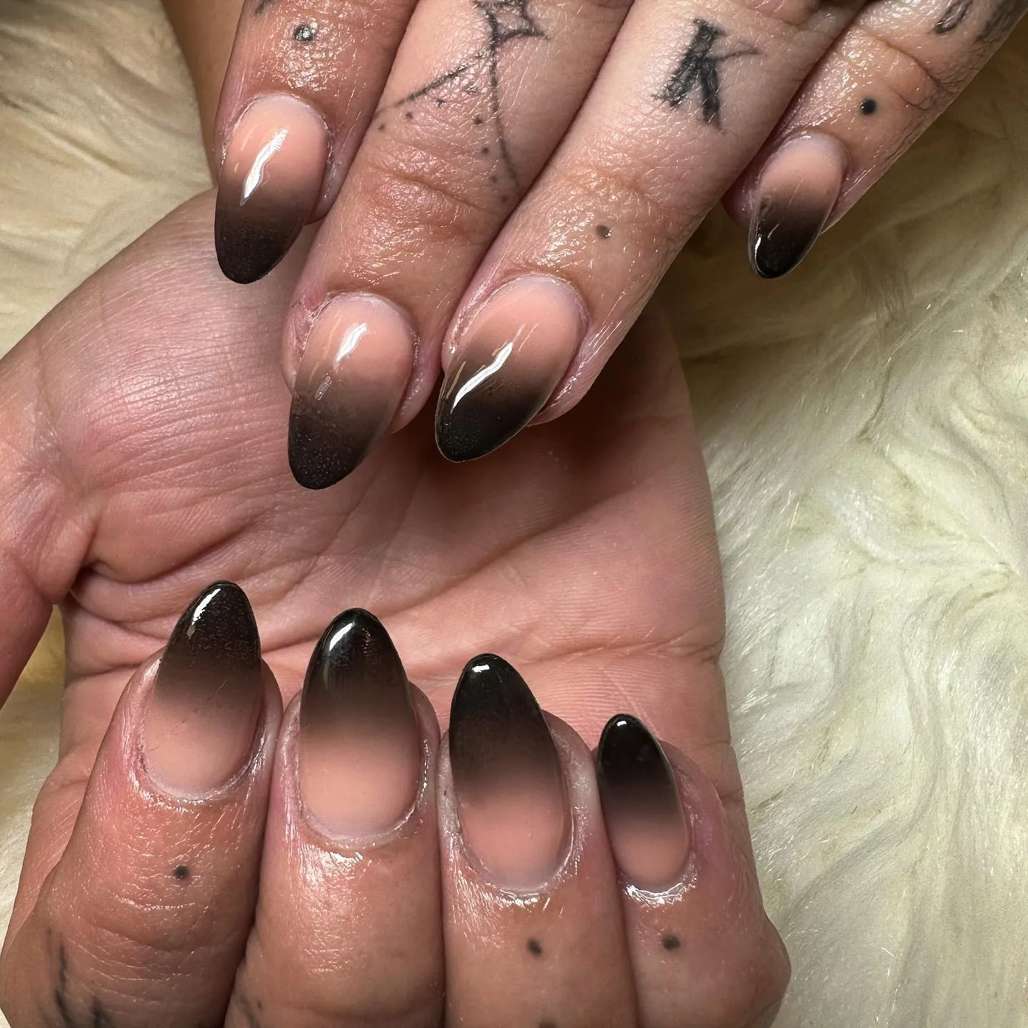 Gradient Black Ombre Nails