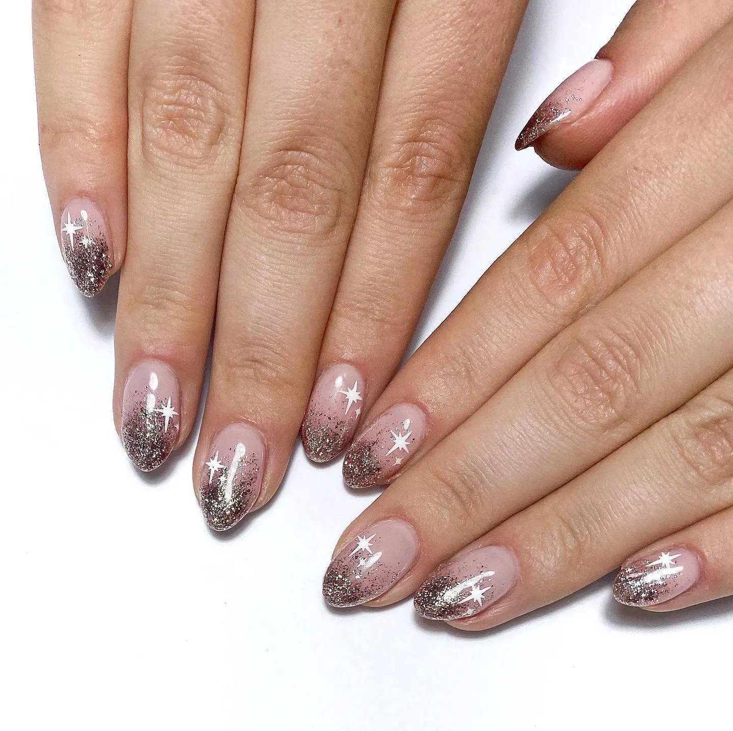 Gold Nail Designs With Chrome Effect