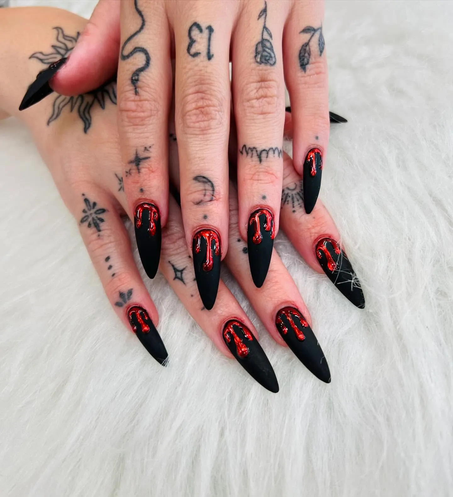 Matte Black Press on Nails