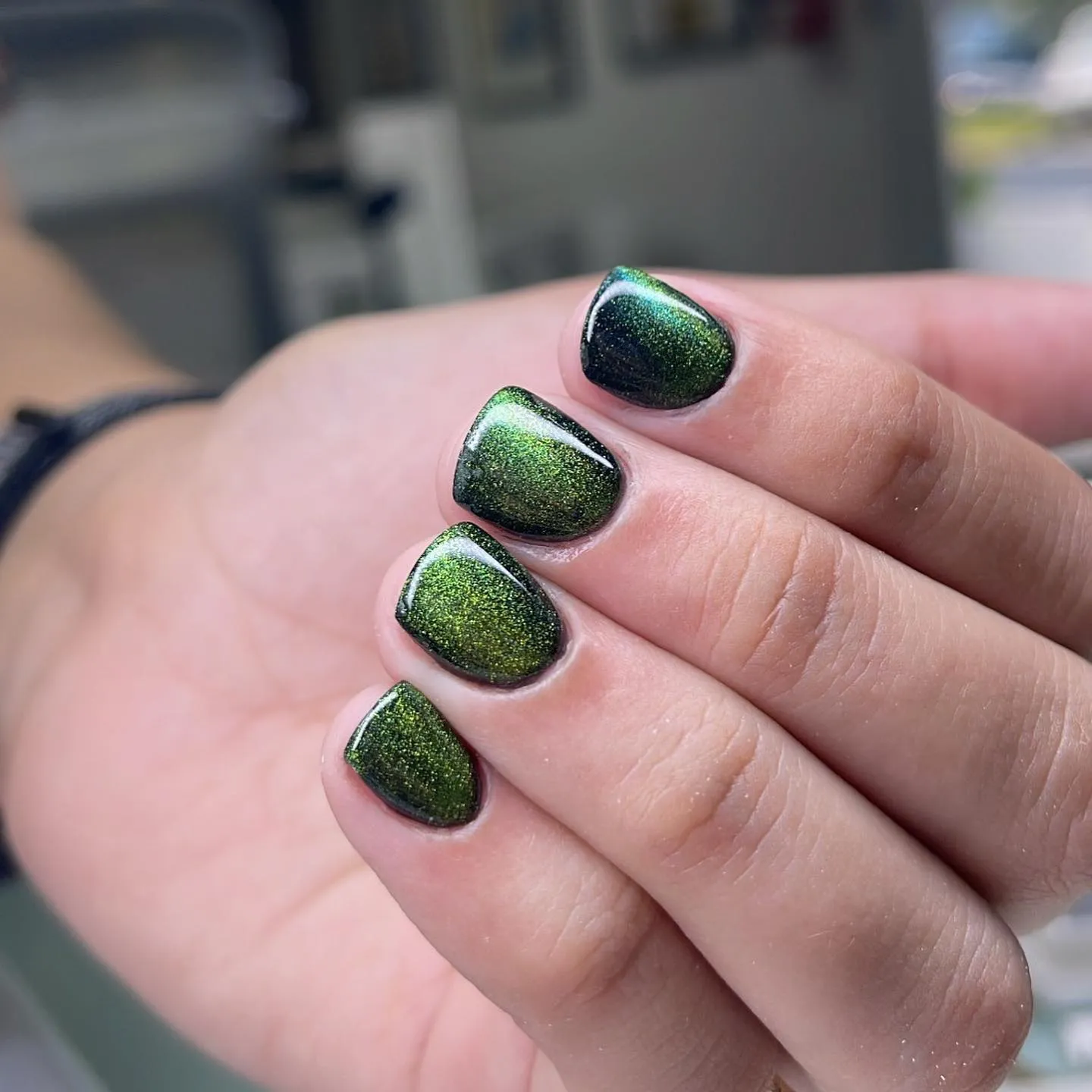 Cat Eye Nails
