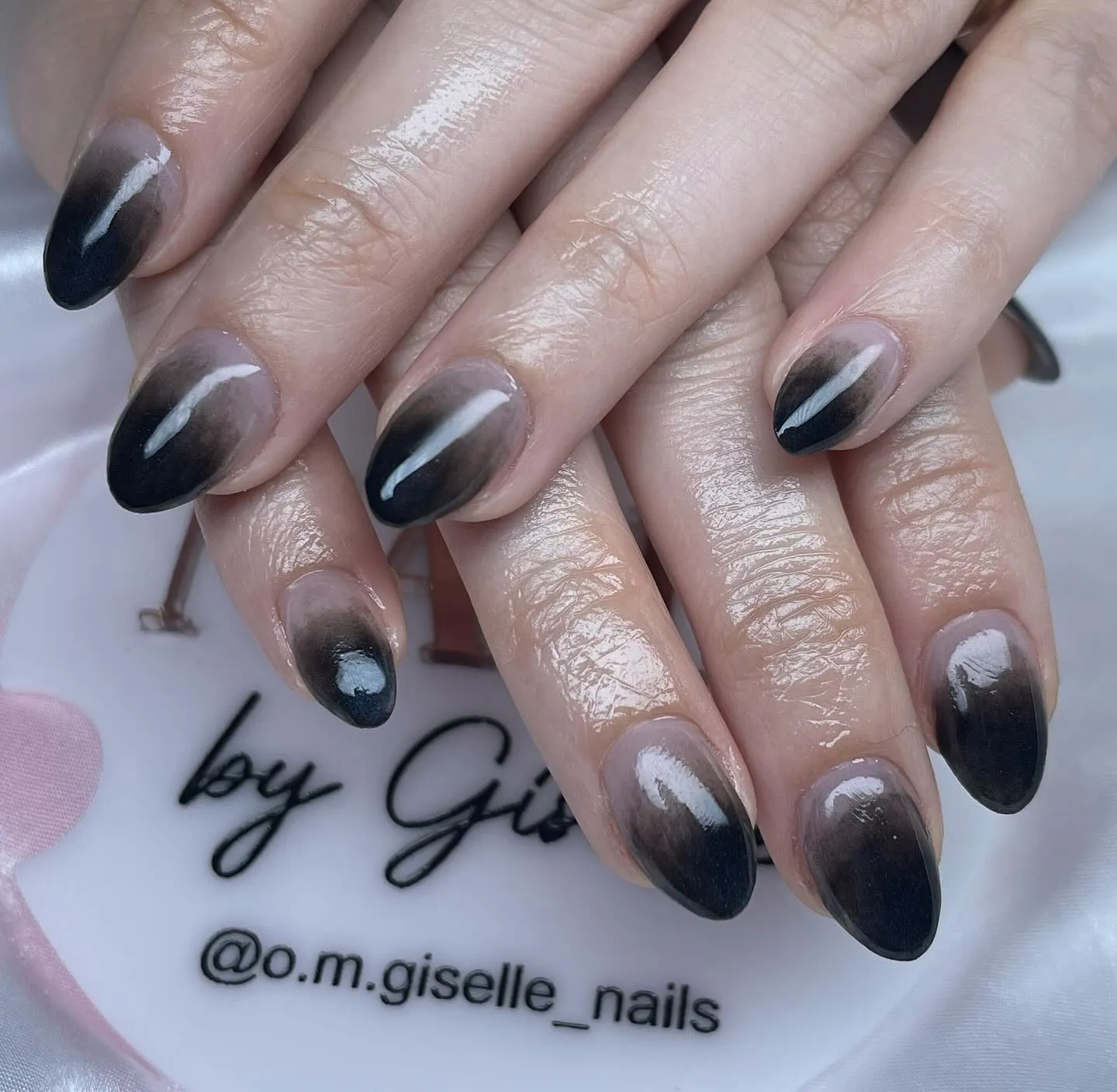 Short Black Ombre Nails Perfect for Daily Wear