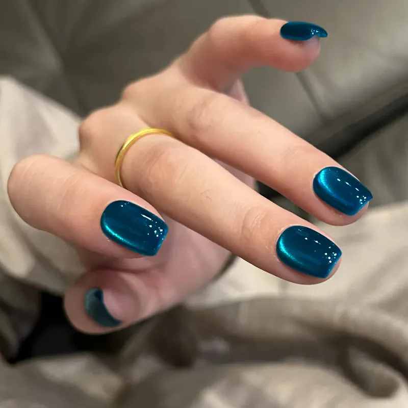 Light Blue Cat Eye Nails