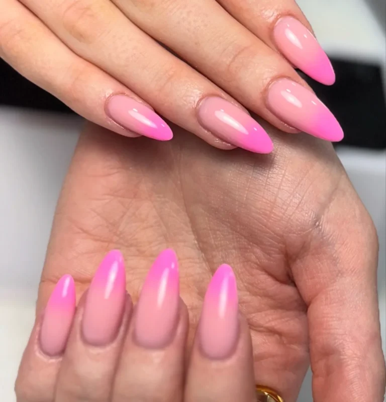 Ombre Nails With Chrome Finish Ombre Nails With Chrome Finish