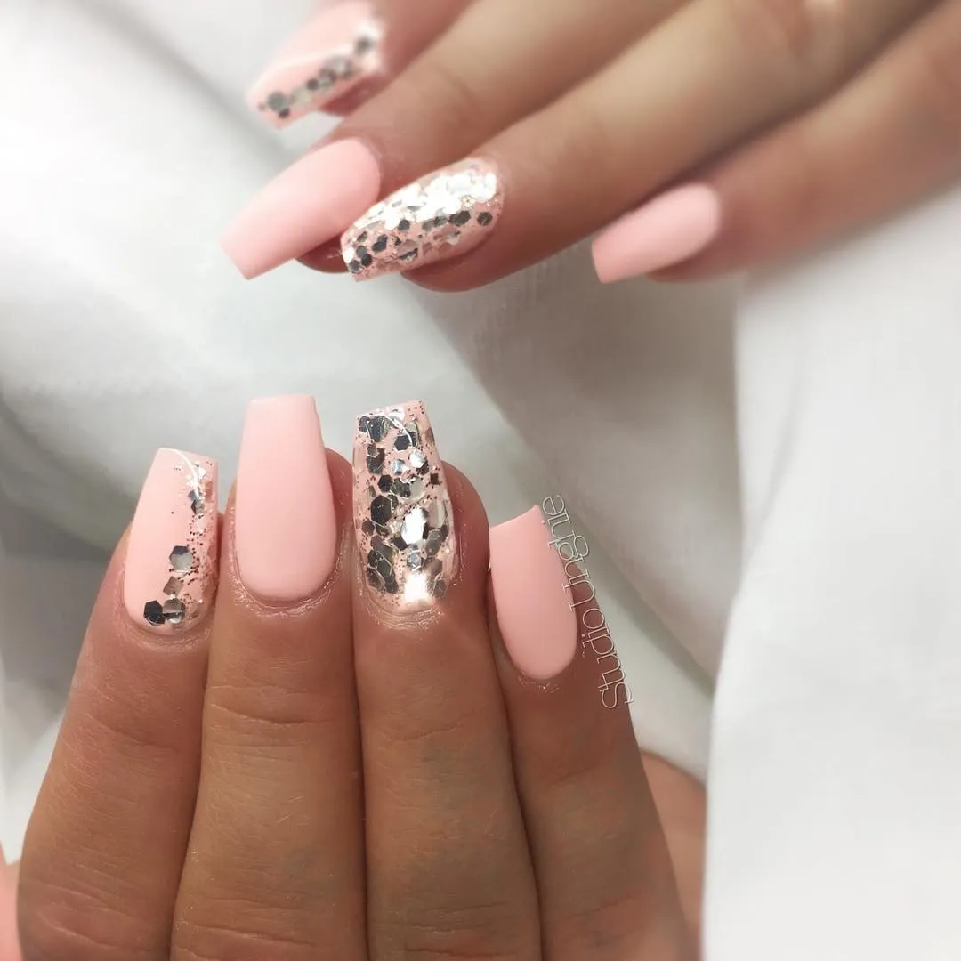 Glitter Nails with Matte Black Accents