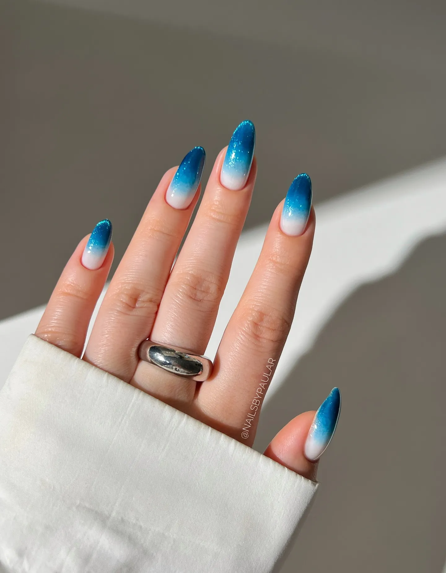 Creepy Purple Cat-Eye Nails