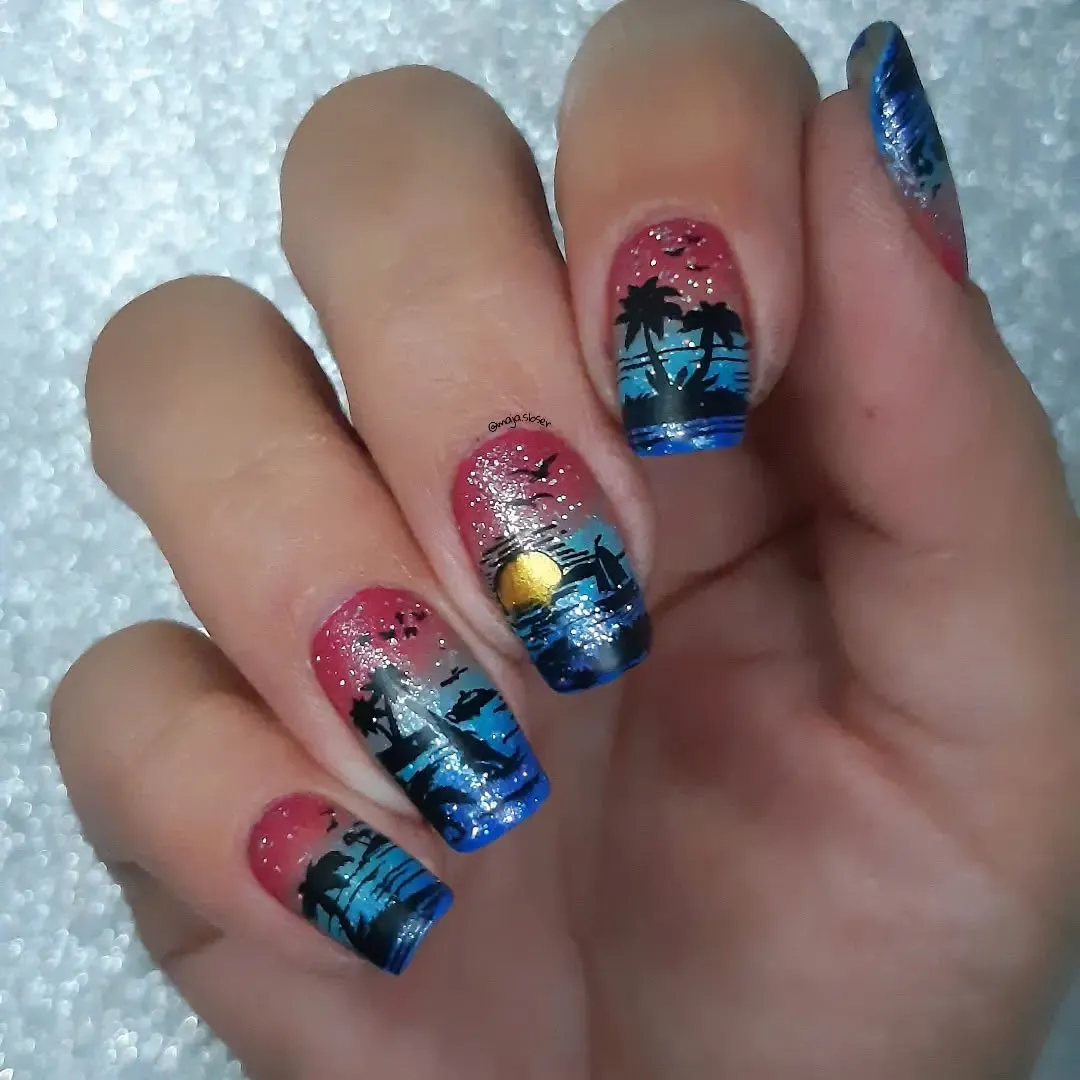Gradient Coffin Glitter Nails