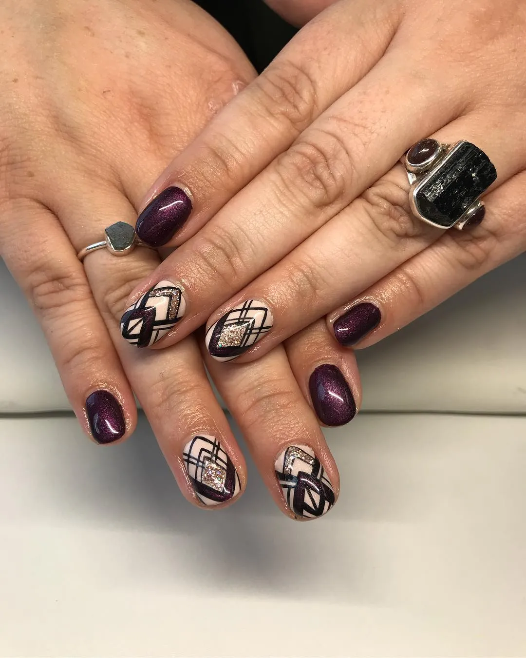 Geometric Nails