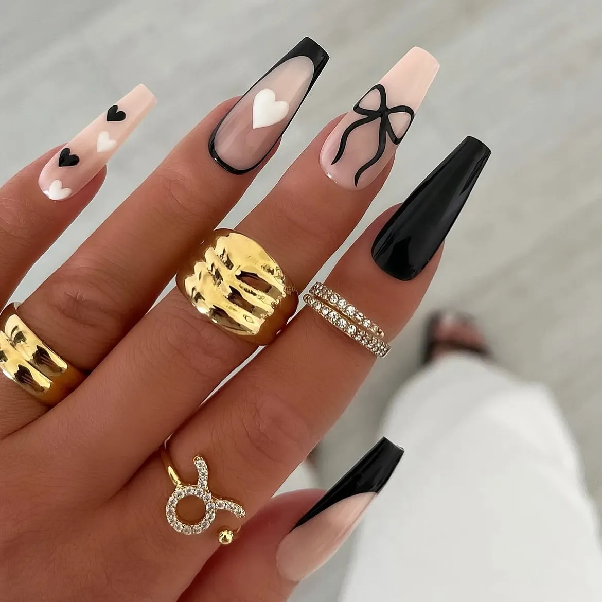 3D Black Chrome Nail Polish Art