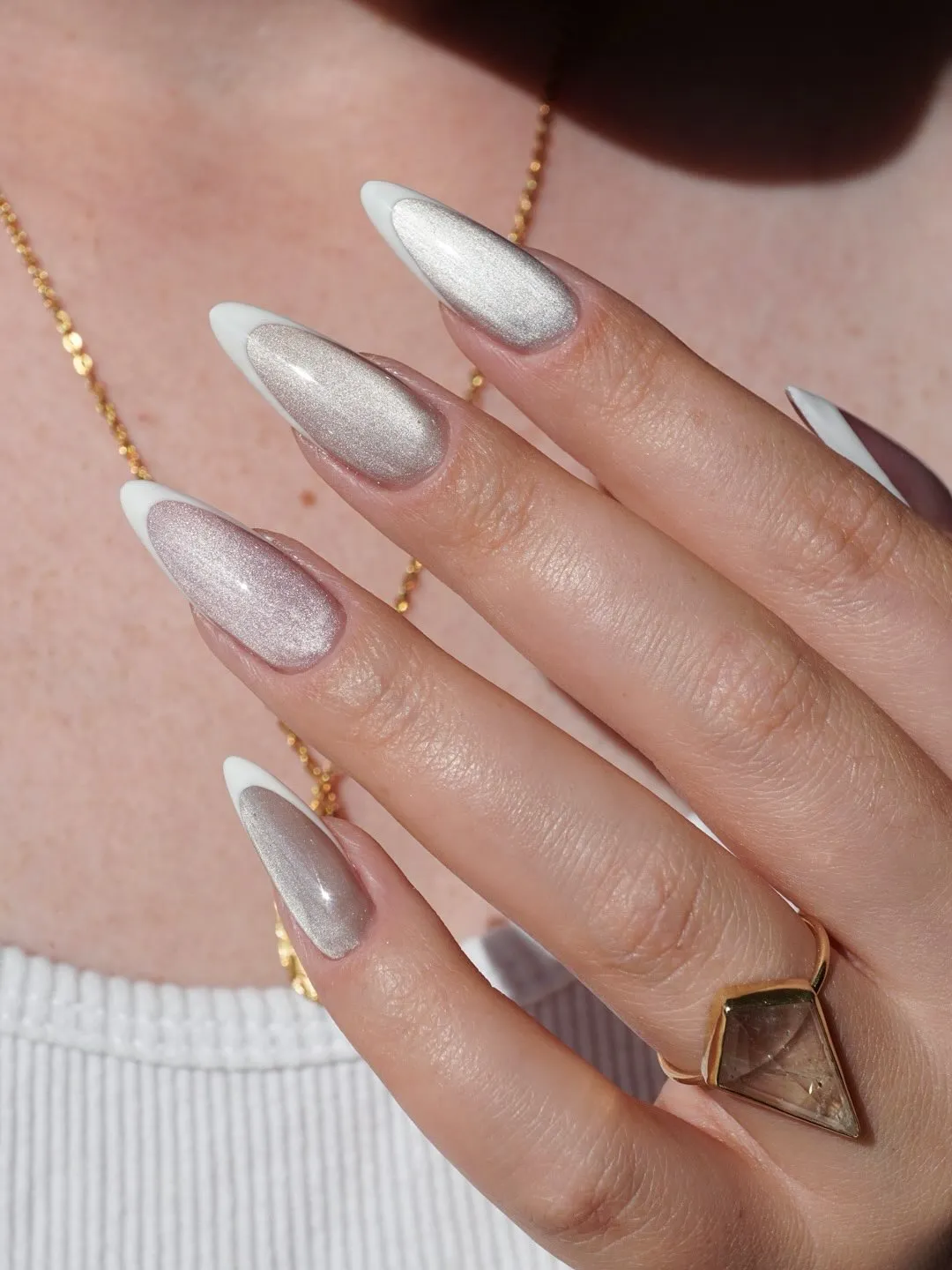 Warm Toned Cat Eye Nails