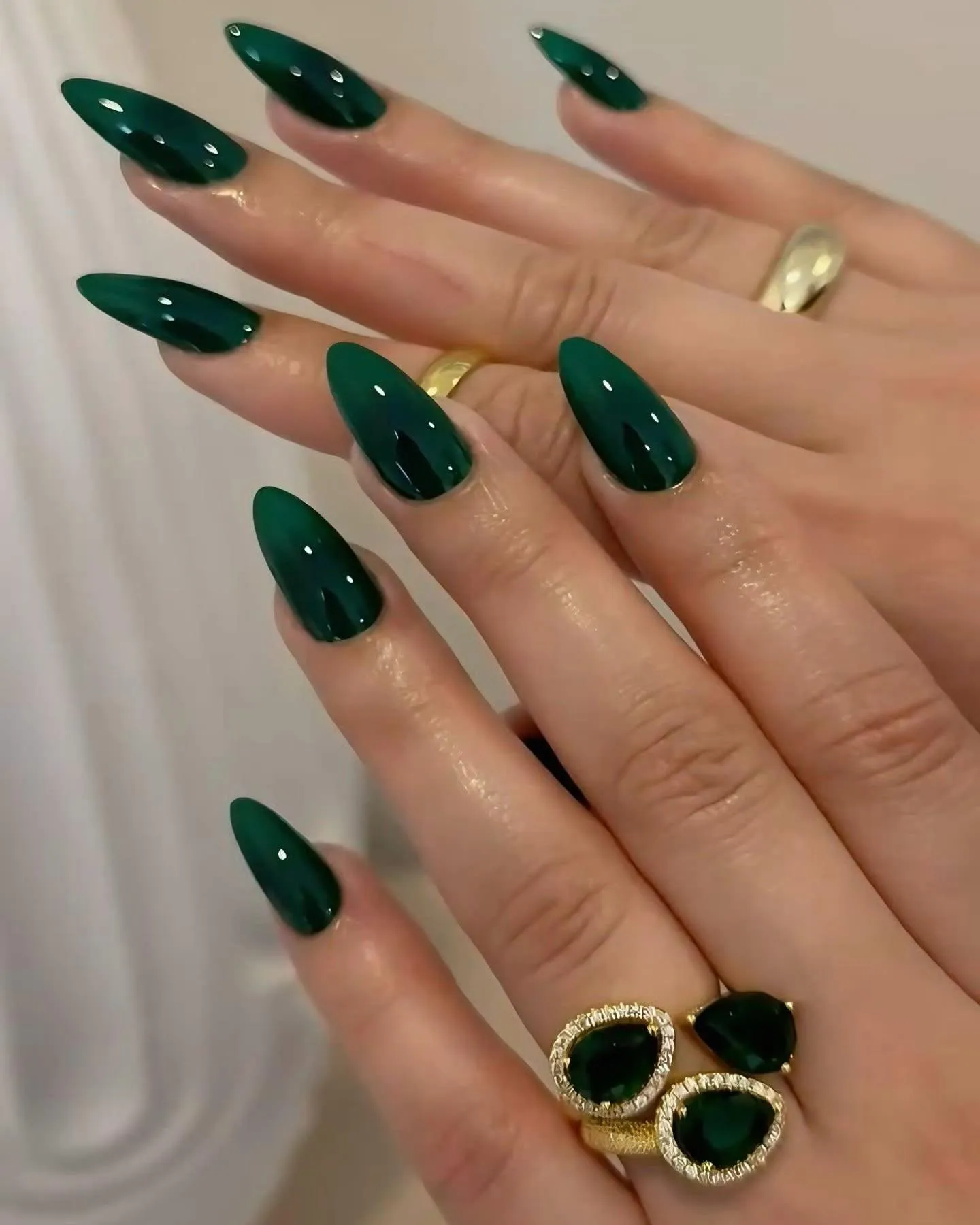 Emerald Green Witchy Nails