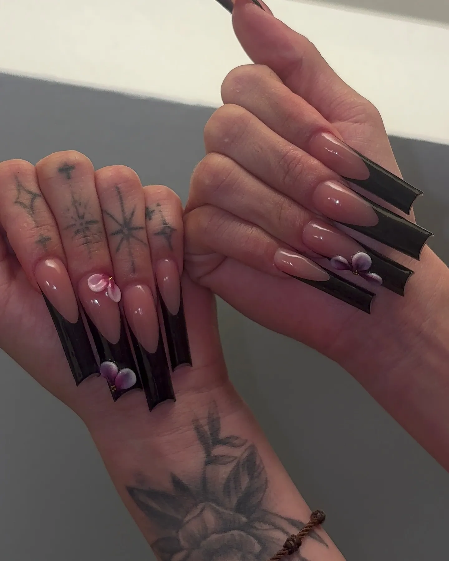 Black Summer Acrylic Nails