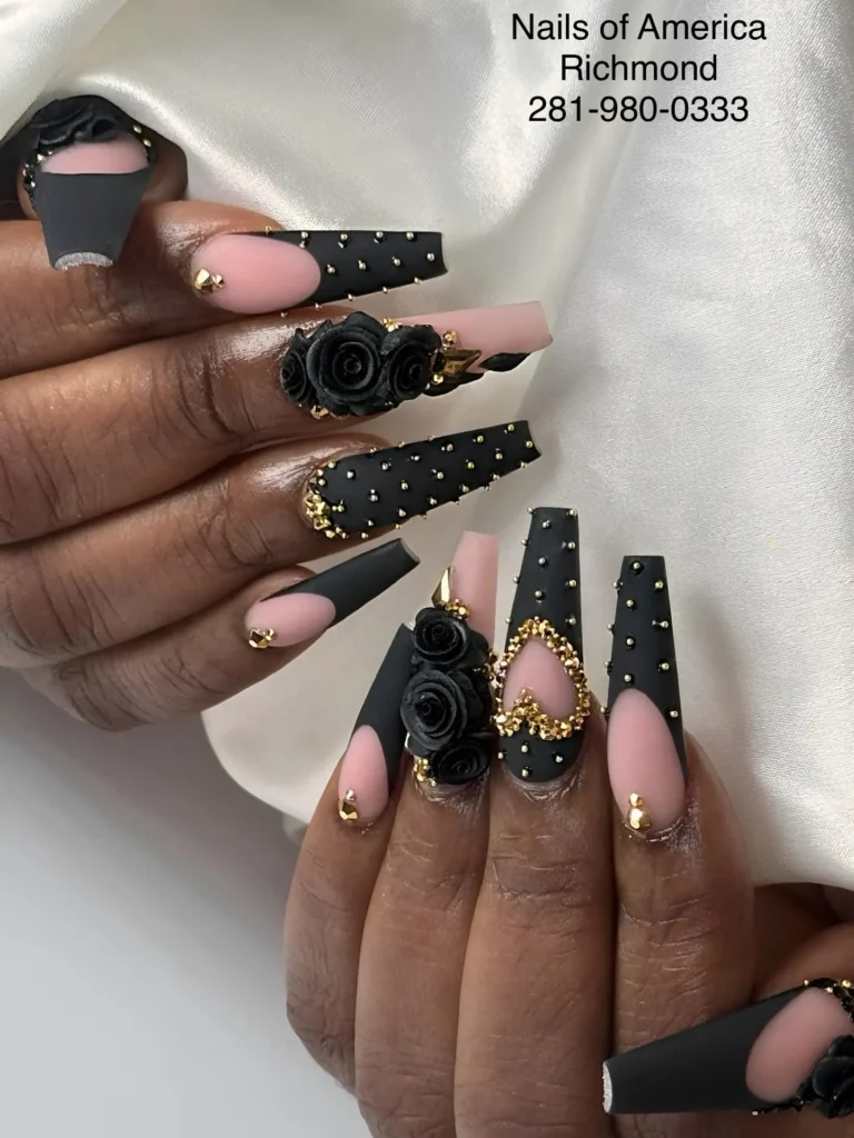 Black Nails with Gold Stripes