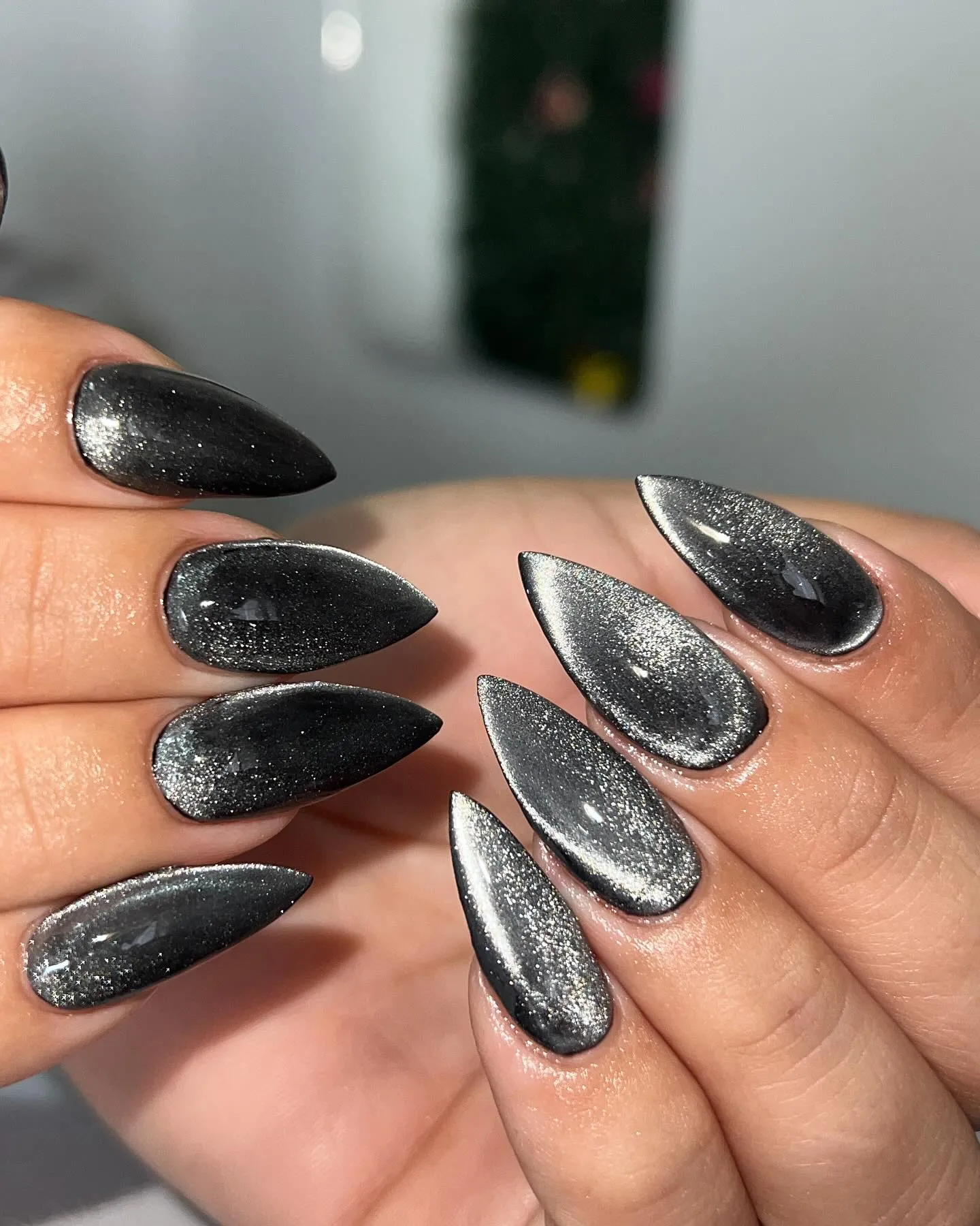 Black Cat-Eye Stiletto Nails