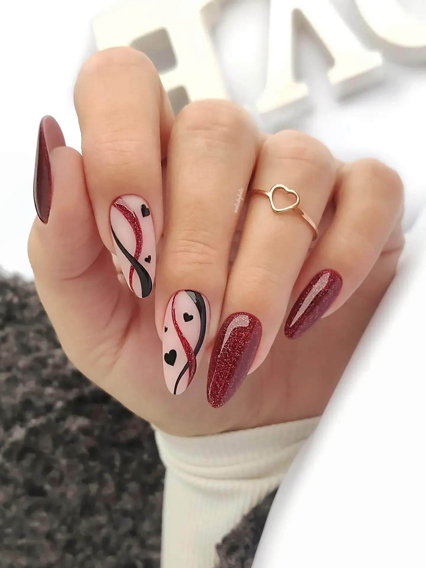 Balck and Red Heart Nail Art