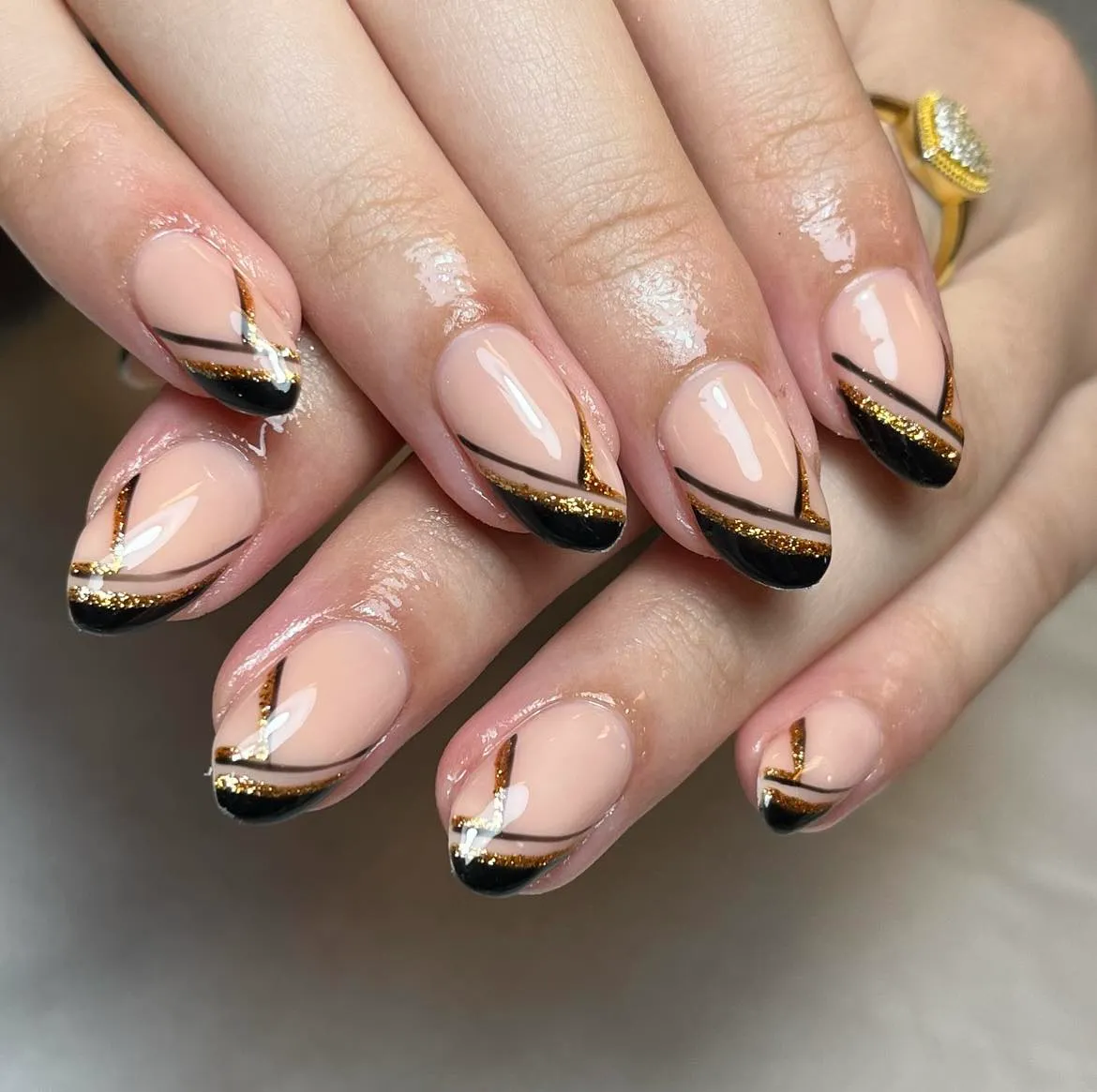 Minimalist Stripe Nail Designs