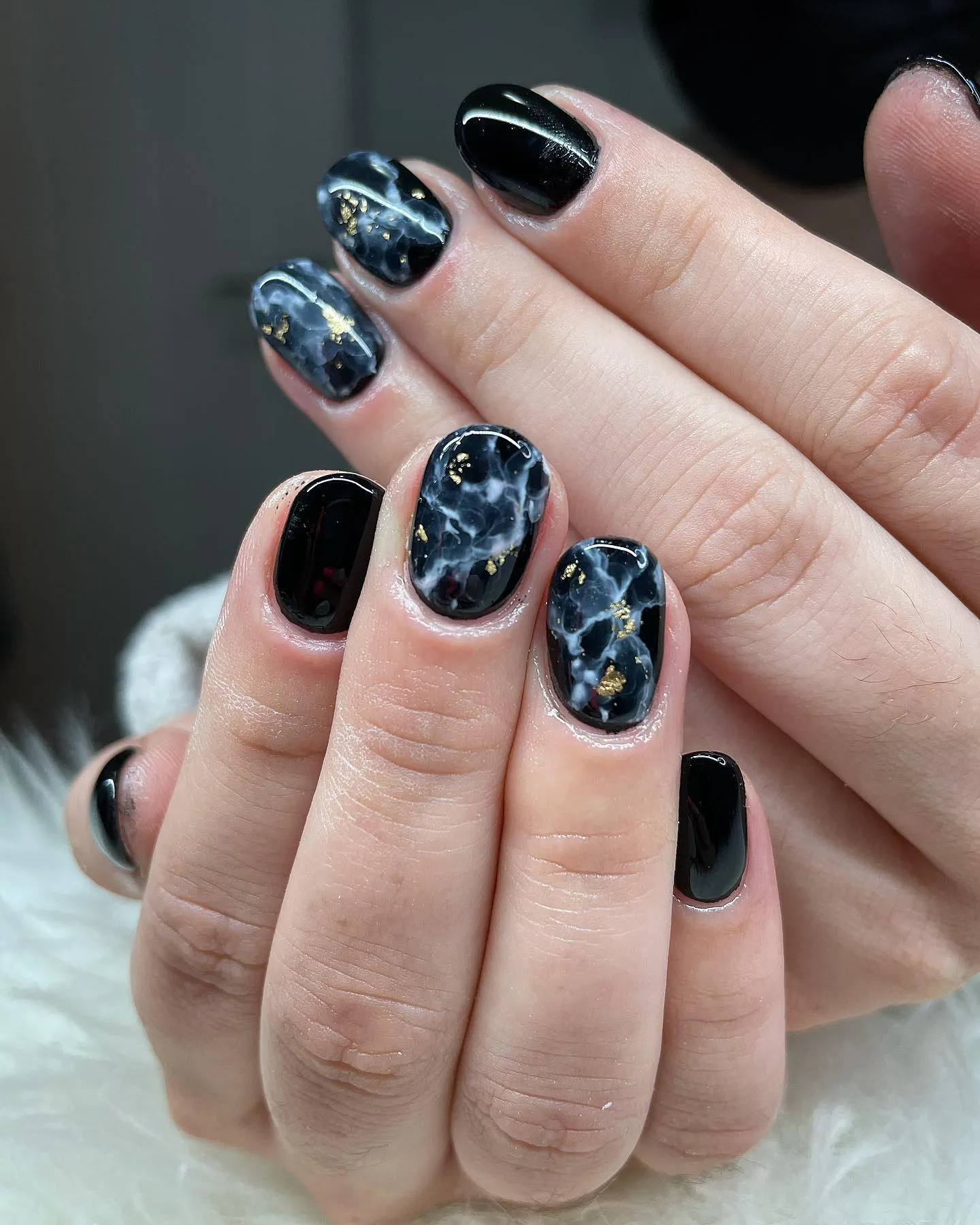 Short black almond nails
