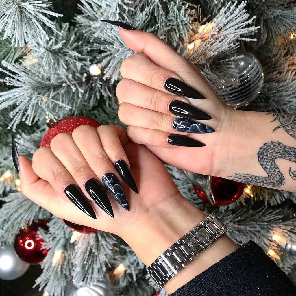 Stiletto black marble nails