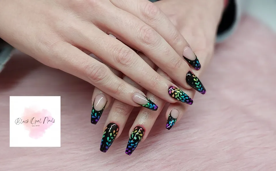 Chic Black Opal Accents