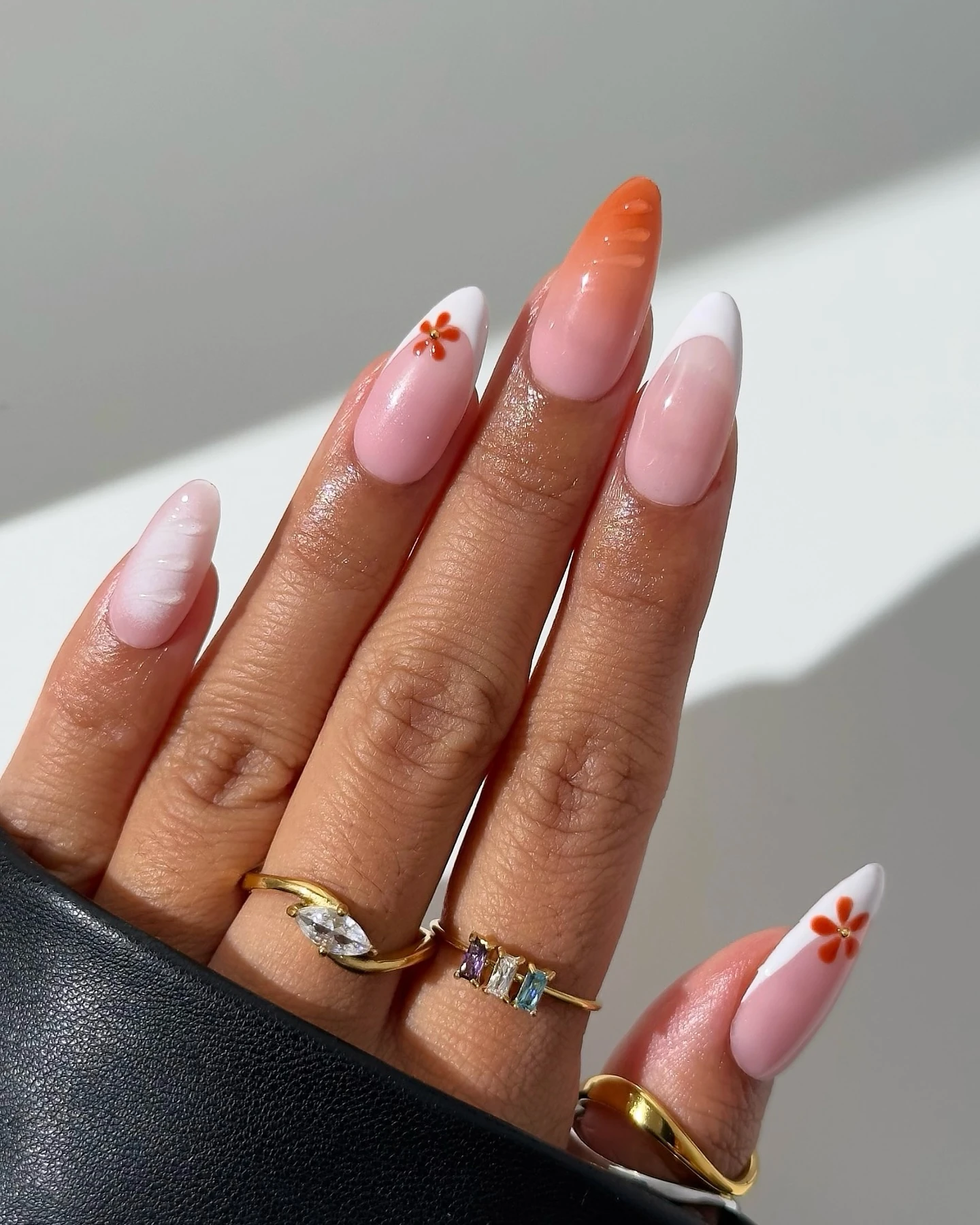Almond Halloween Aura Nails