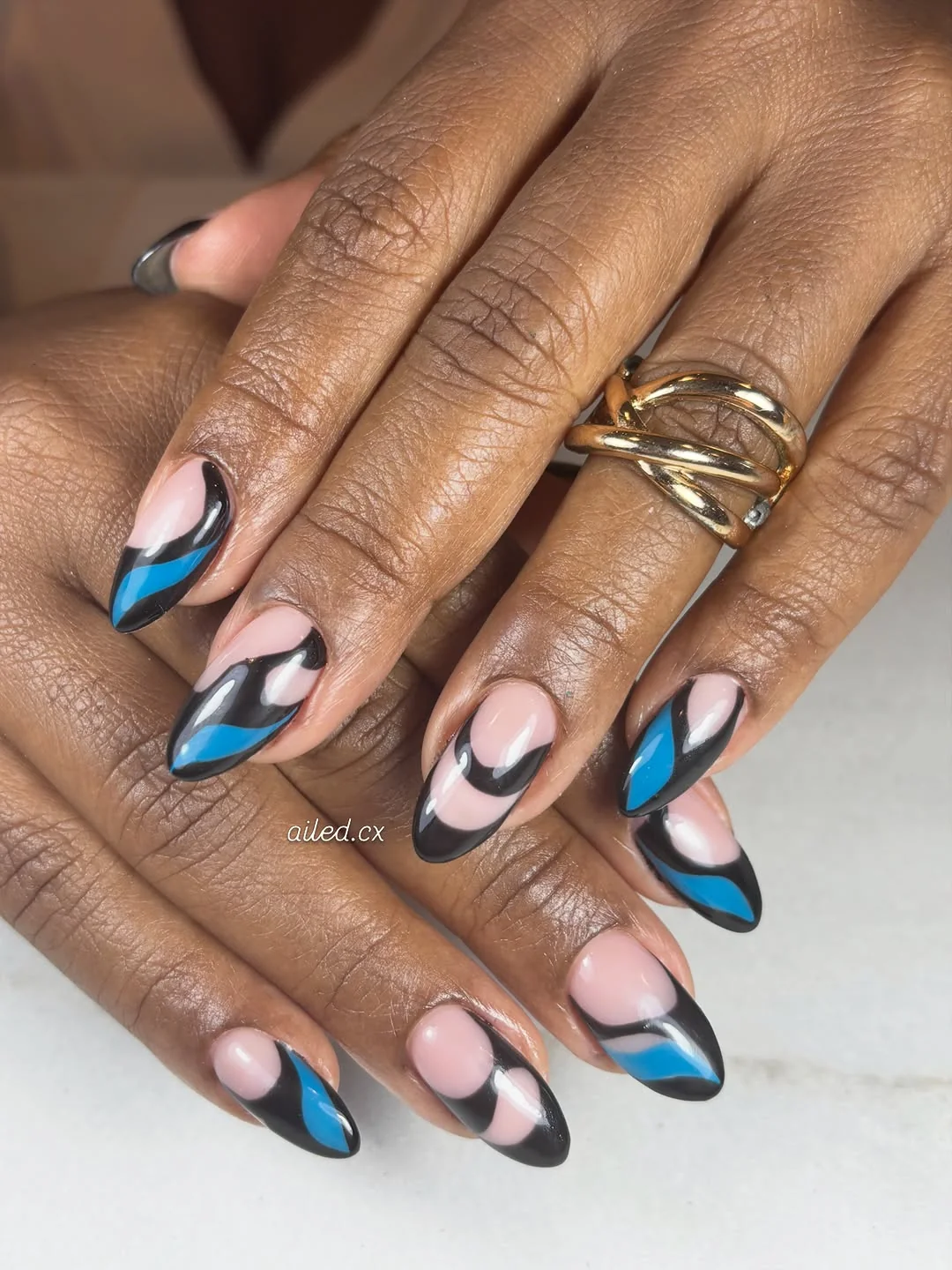 Blue Black Swirl Nail Design Blue Black Swirl nail design idea