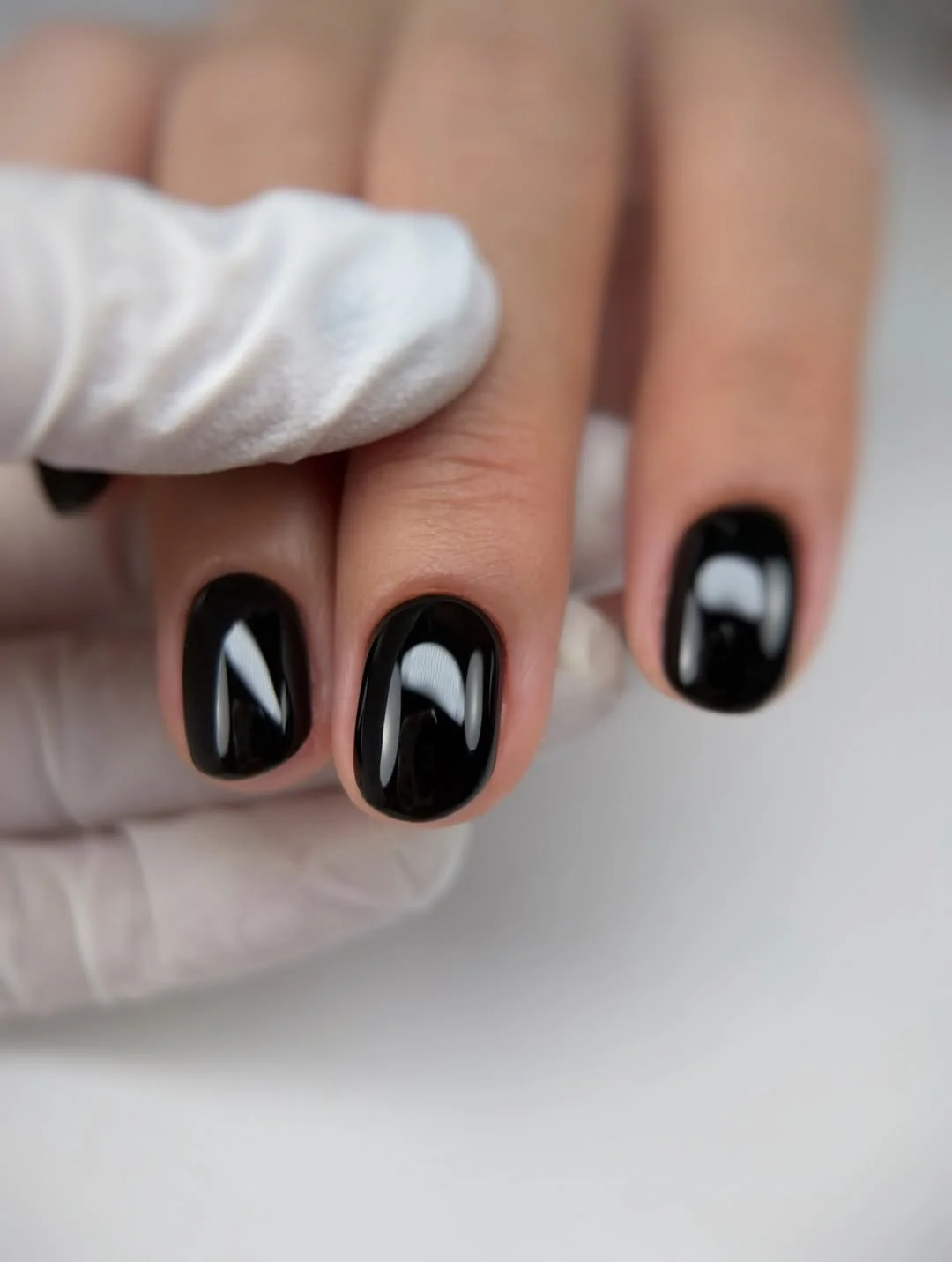 Silver Oval nail design idea