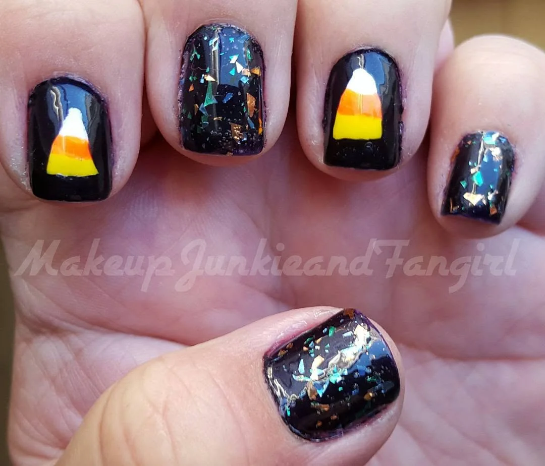 Shimmer Candy Corn Nail Design Shimmer Candy Corn nail design idea