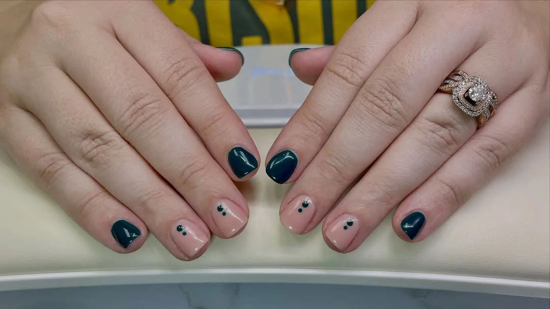 Neon Minimal nail design idea