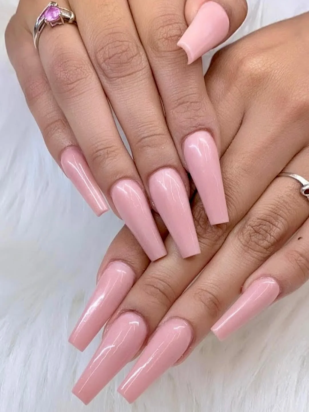 Line Art Nude Nail Design Line Art Nude nail design idea
