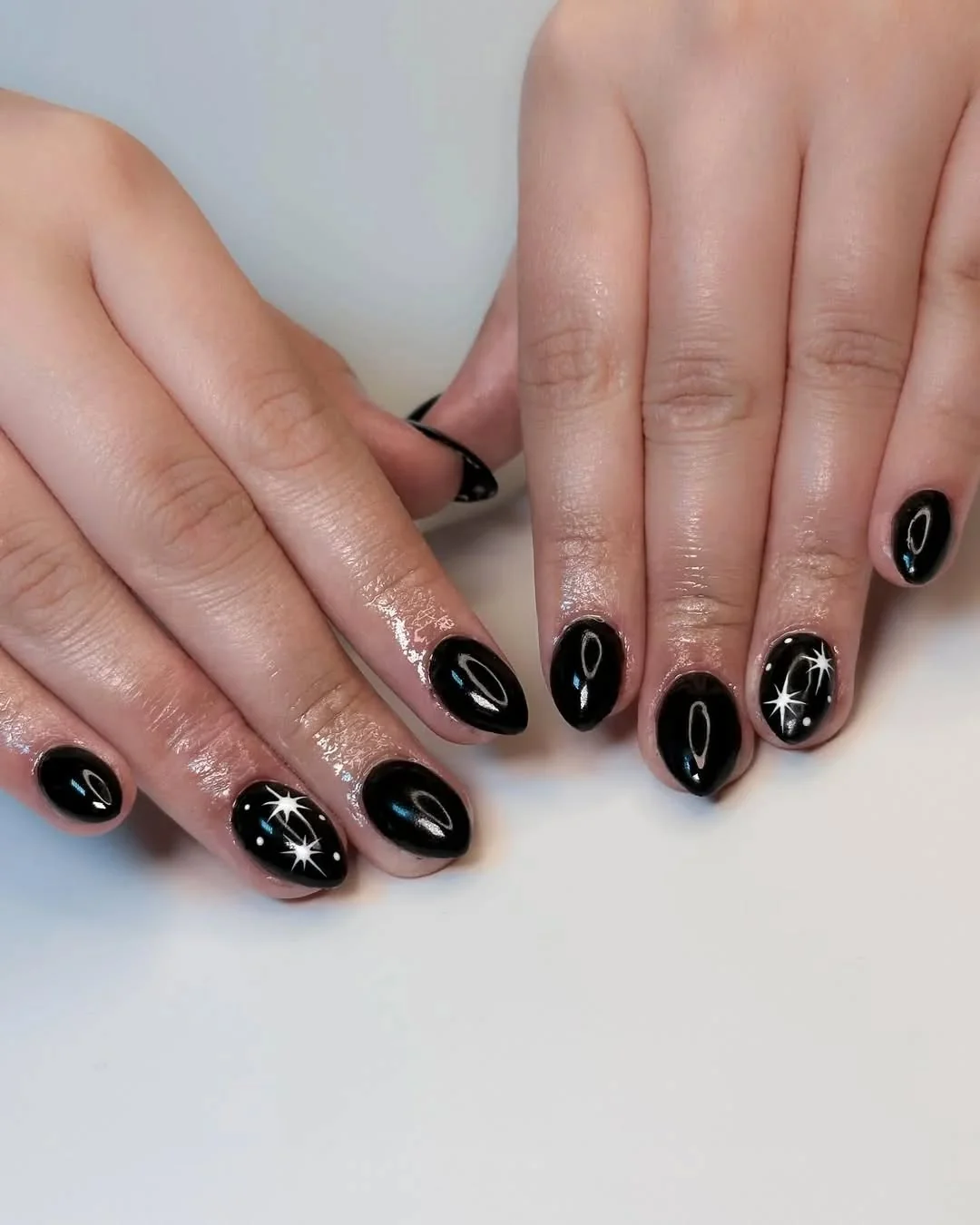 Black Silver Stars Nail Design Black Silver Stars nail design idea