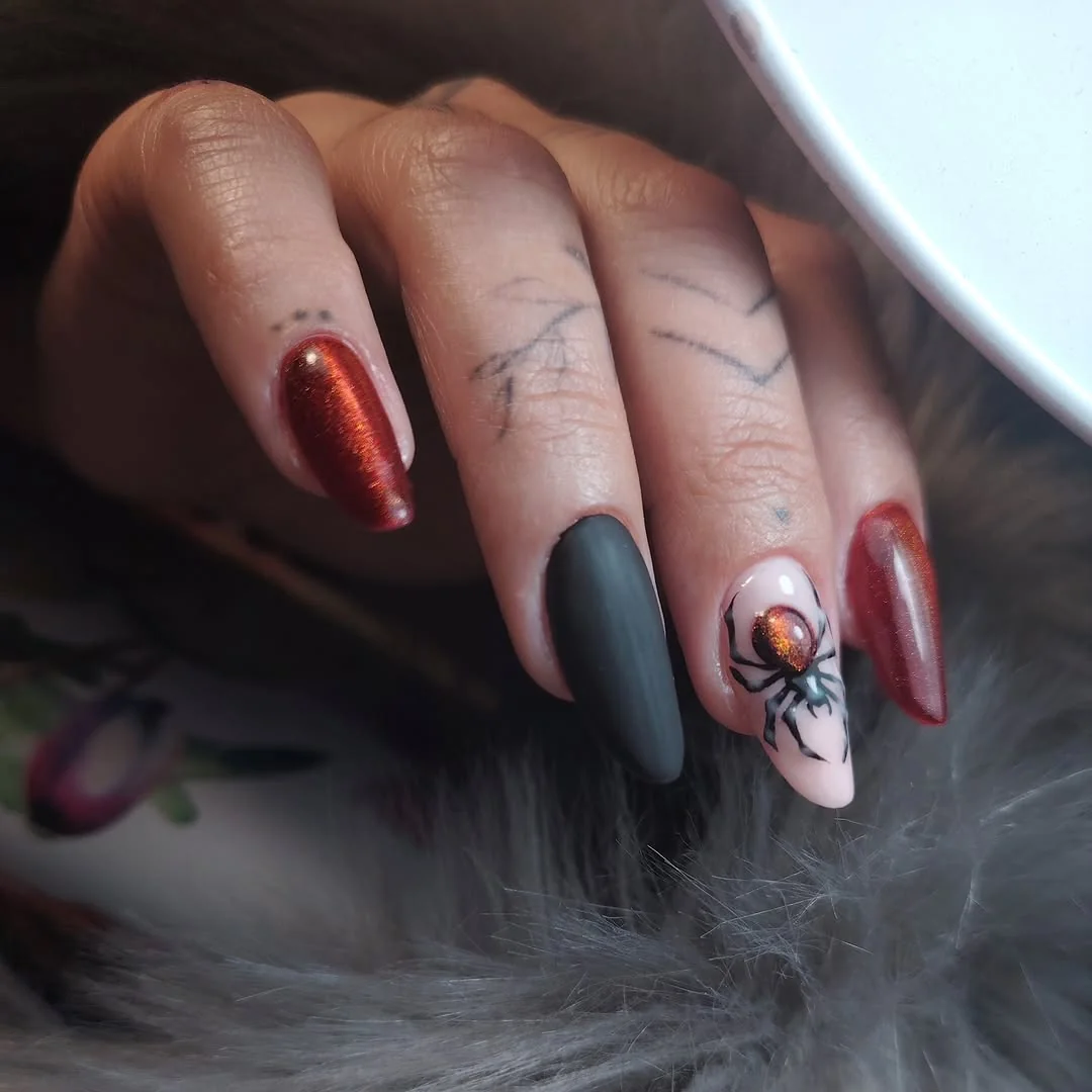 Spider Accent Nail Design Spider Accent nail design idea