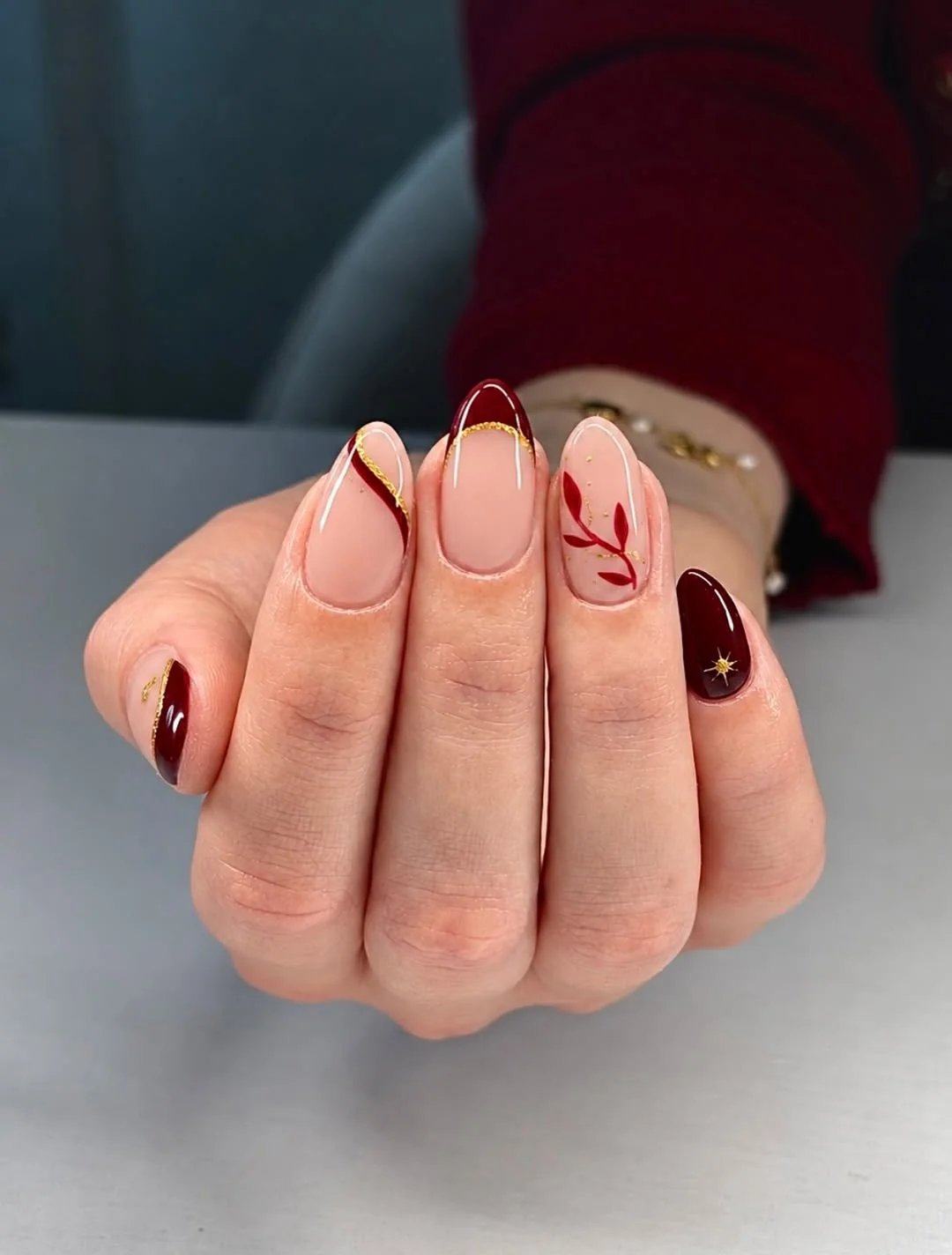 Burgundy Line Art nail design idea