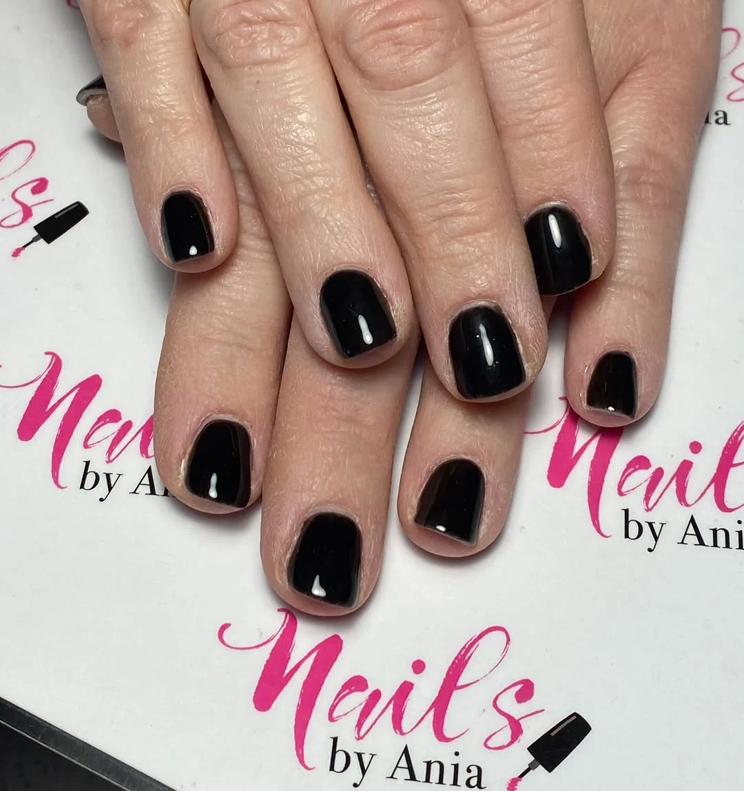 Black Short Oval Nail Design Black Short Oval nail design idea
