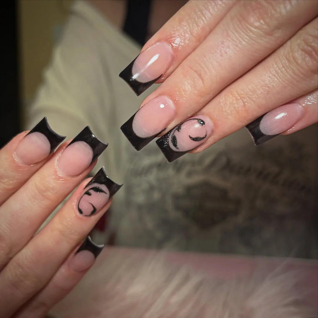 Black French Swirl Nail Design Black French Swirl nail design idea