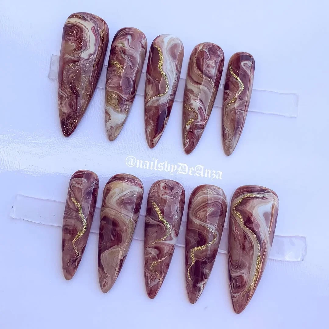 Brown Marble Nail Design Brown Marble nail design idea